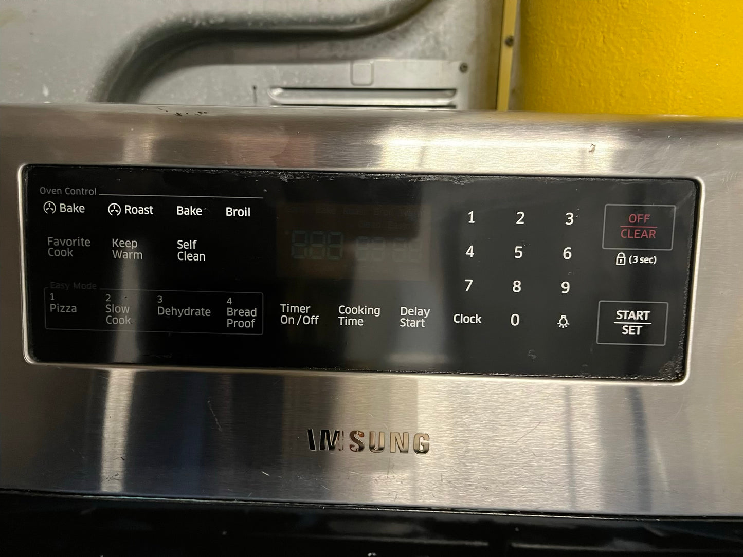 Special Offer | Samsung kitchen combo / Refrigerator, gas range, microwave and dishwasher - 4 appliances #KC985JB