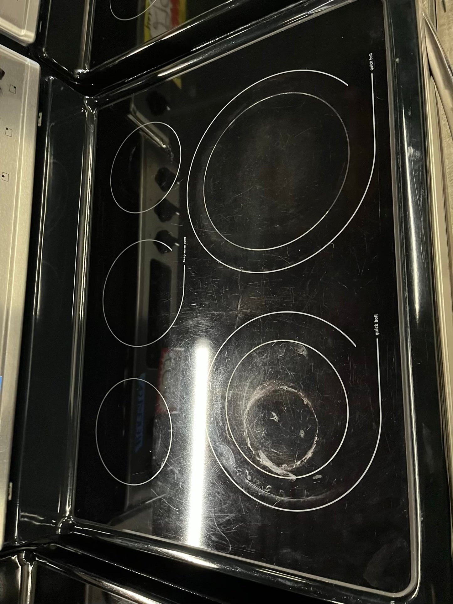 Frigidaire electric range stainless steel 5 burner warm zone bake broil self clean 30” item number #ER351CE