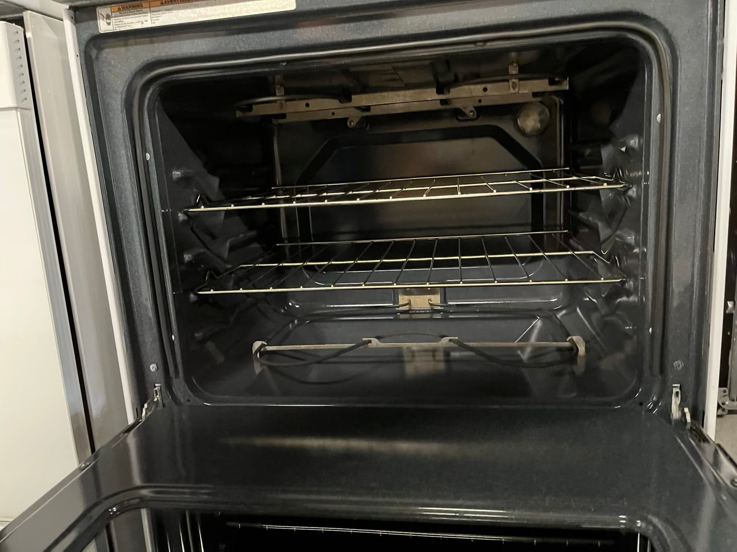 Samsung electric 220v range 4 burner bake roast broil in black & white Refurbished 30" #ER938CB
