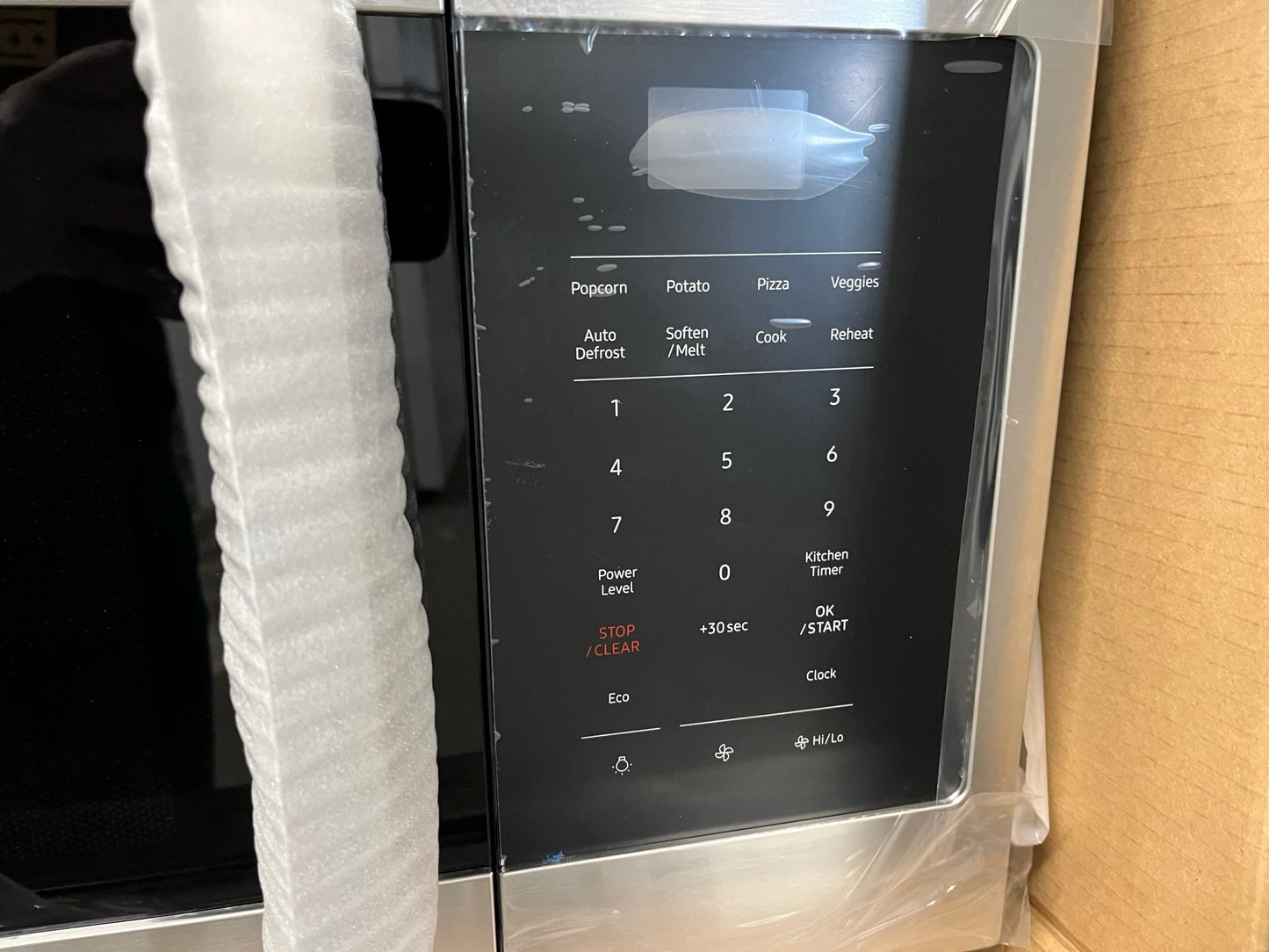 Special Offer | Samsung kitchen combo / Refrigerator, gas range, microwave and dishwasher - 4 appliances #KC985JB