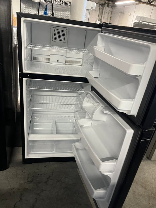 =GE 28β 16.6 cu.ft top freezer refrigerator in black used refurbished #RFG29B