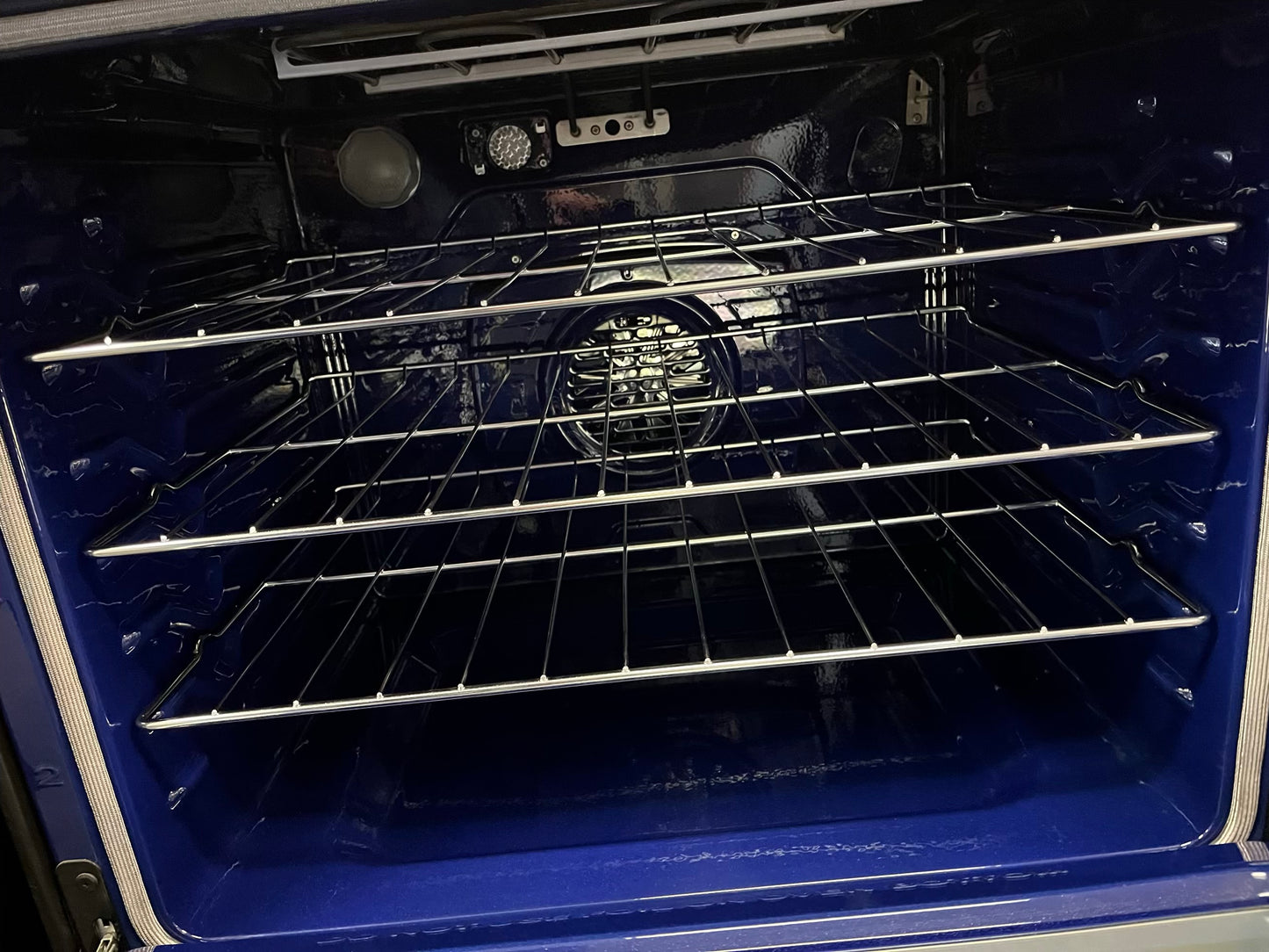 Open Box 6.3 cu. ft. Smart wi-fi Enabled Dual Fuel Slide-in Range with ProBake Convection® and EasyClean® combines a gas cooktop with an electric 220v oven #GR296DL