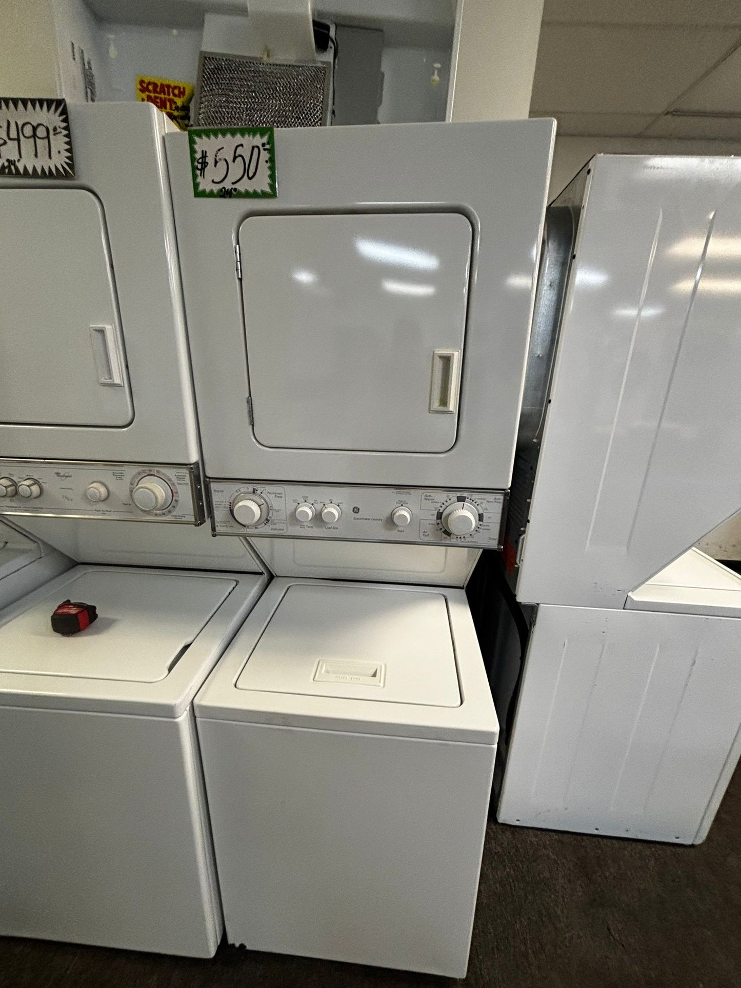 GE laundry center Electric 220v washer & dryer set in white 24" #LC426VL