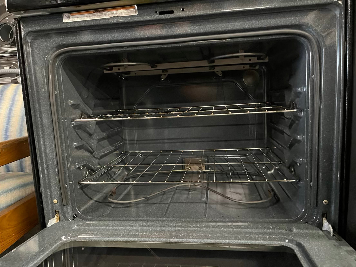 Whirlpool electric range stainless steel bake broil 30" #ER510HB-TR