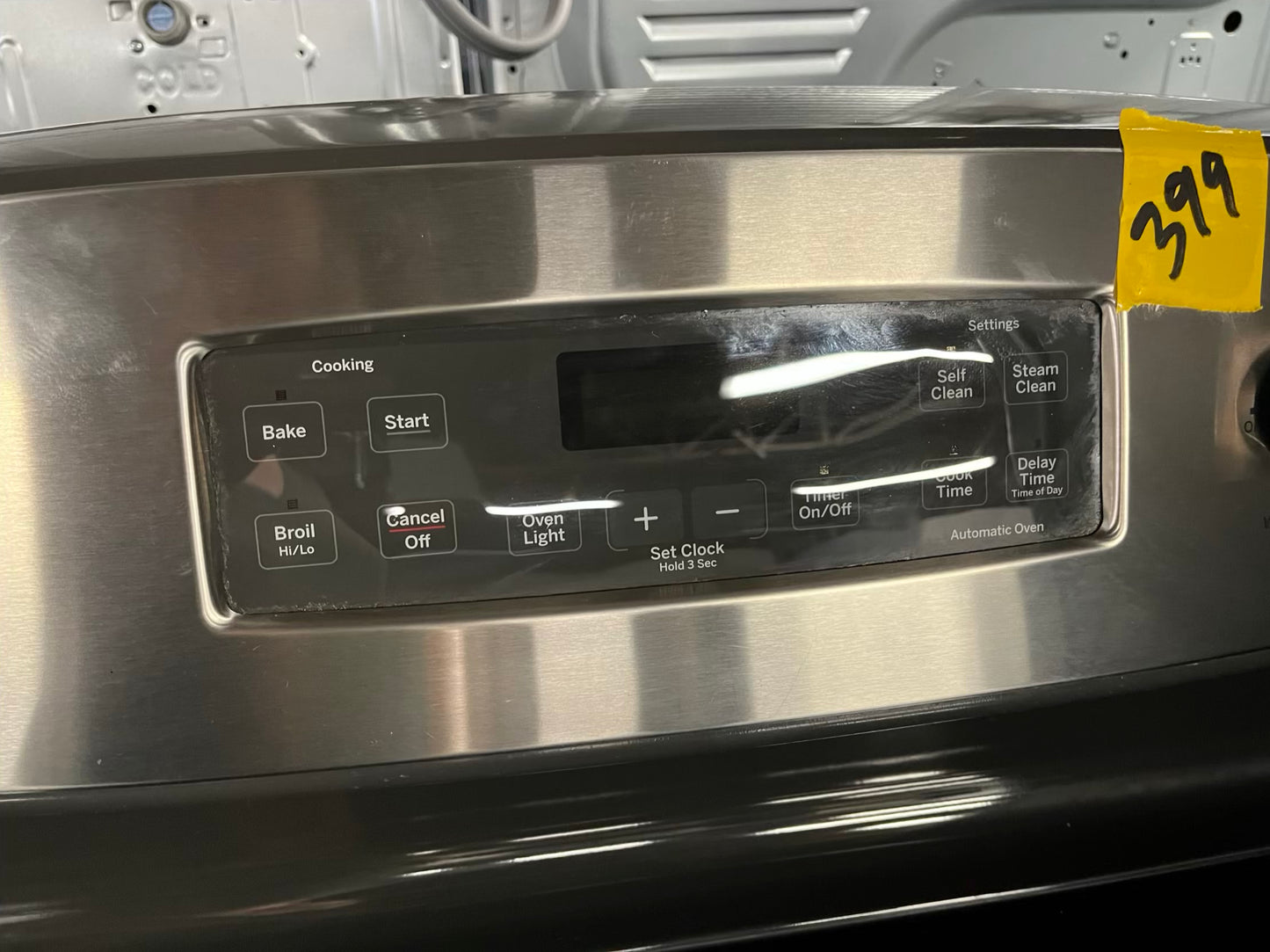 Special Offer | GE kitchen combo / Refrigerator counter depth 36” & Electric range stainless steel - 2 appliances
#RF734VB Refurbished