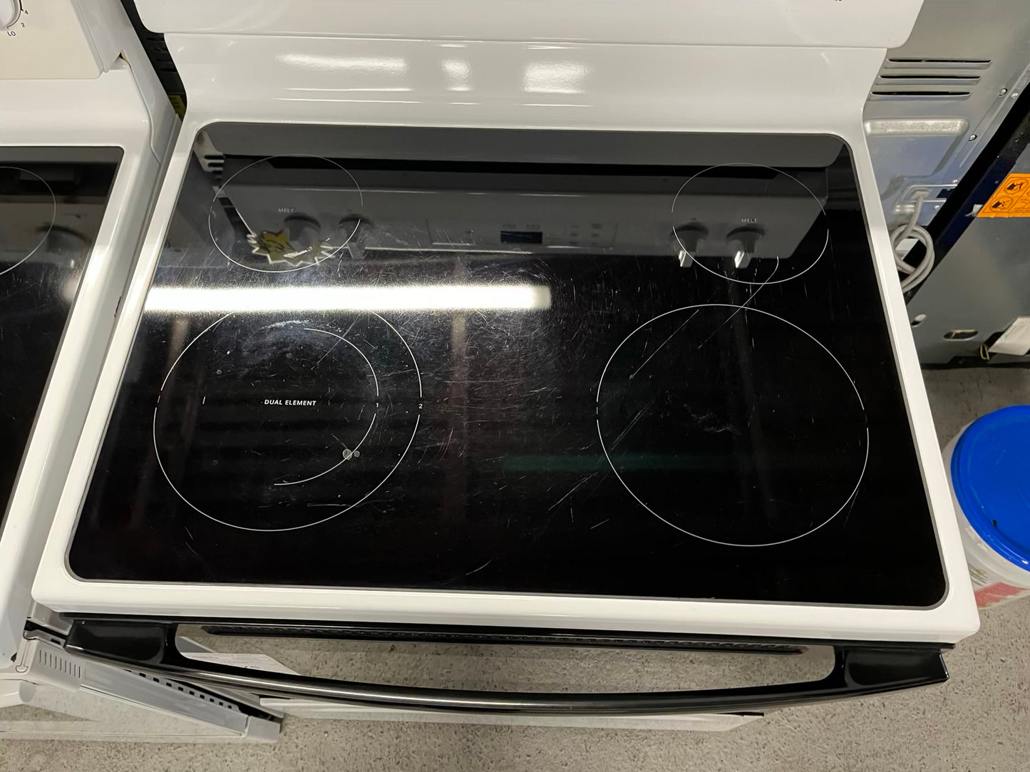 Samsung electric 220v range 4 burner bake roast broil in black & white Refurbished 30" #ER938CB