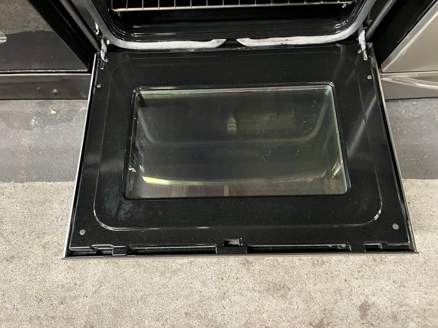 - GE gas range slide in stainless steel 4 burner bake broil hi/lo self clean 30" #ER671WB