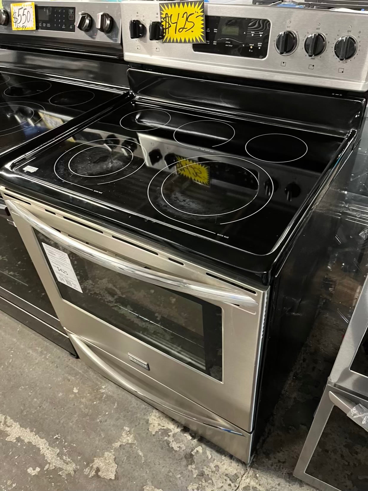Frigidaire Electric 220v range 5 burner warmer zone stainless steel bake broil self clean 30" #ER513AB-TR