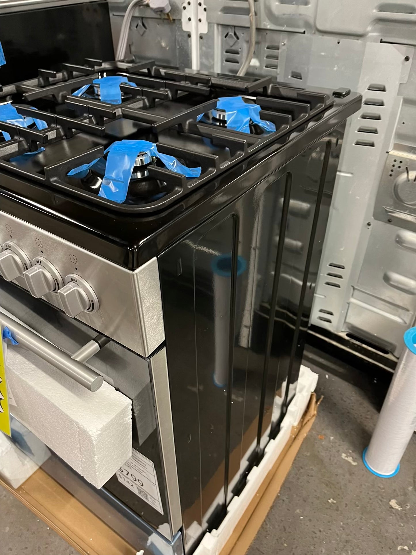 Open Box 📦 Blomberg gas range 4 burner slide-in stainless steel bake broil 24" #GR397WB