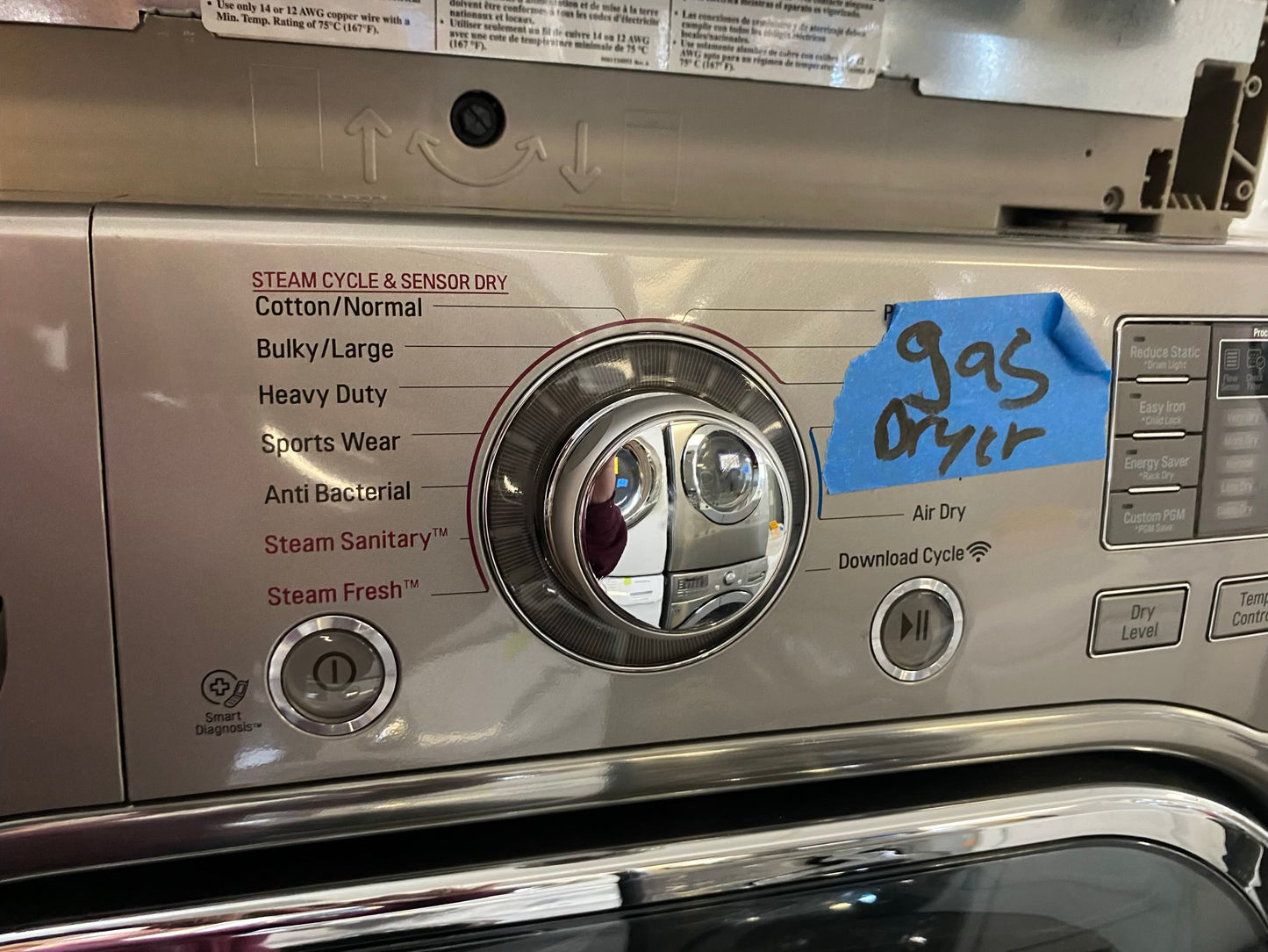 LG GAS Dryer front load w/pedestal extra storage 27" in #GD789JL Refurbished