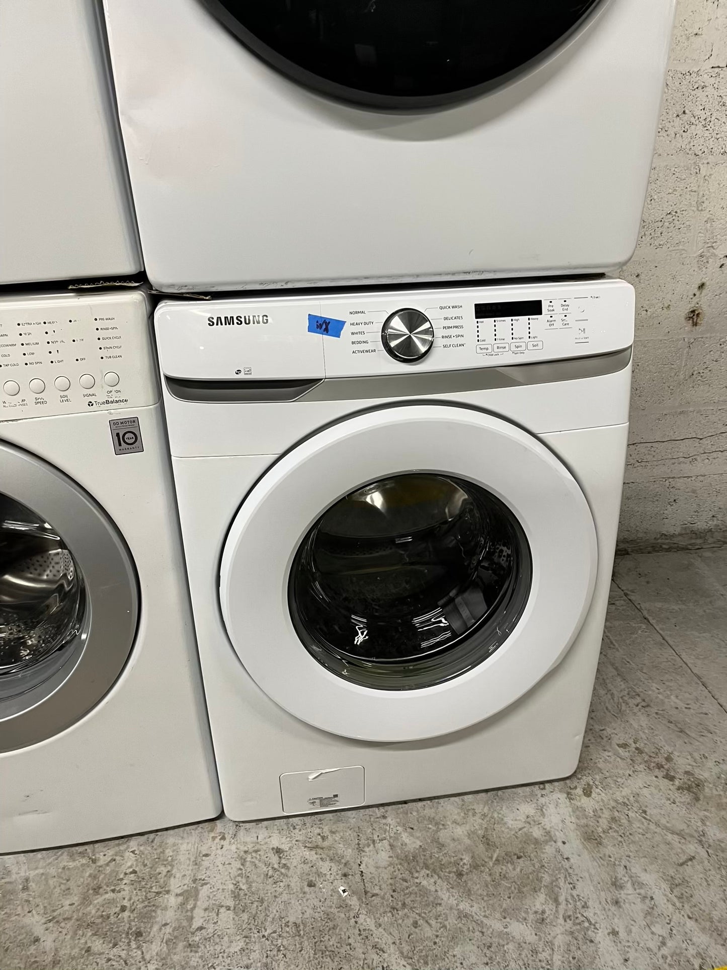 Samsung steam cycle washer 4.5 cu ft & dryer 7.5 cu ft set electric 220v front load stackable sensor dry He in white #WD808PB