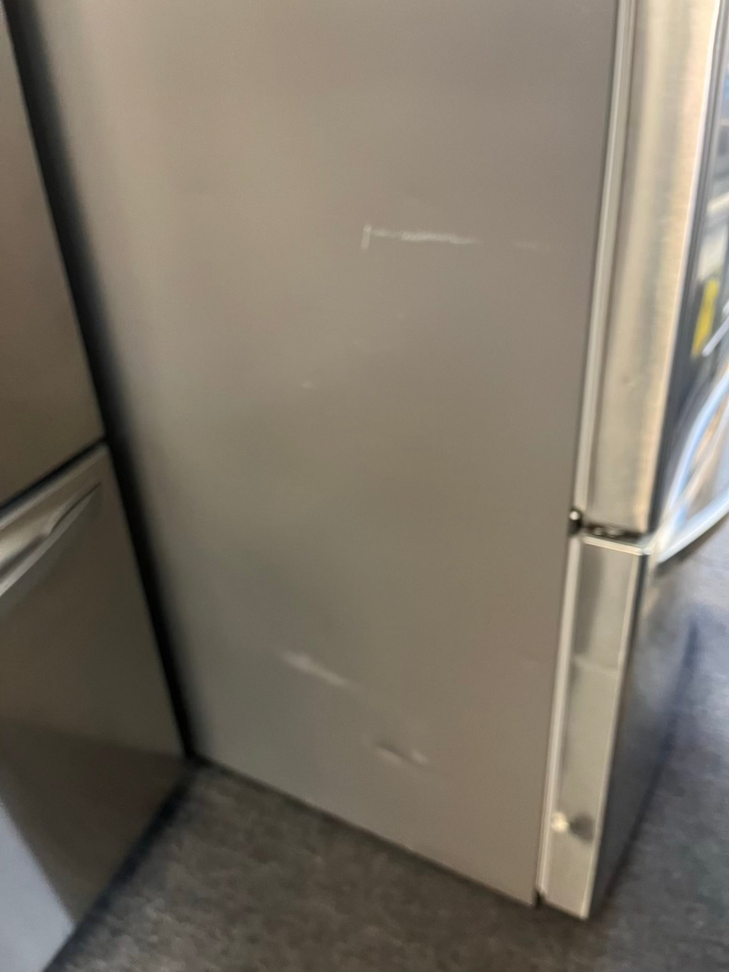Used | Refurbished Le french door refrigerator stainless steel w/Ice water dispenser 36" # RF506ZL