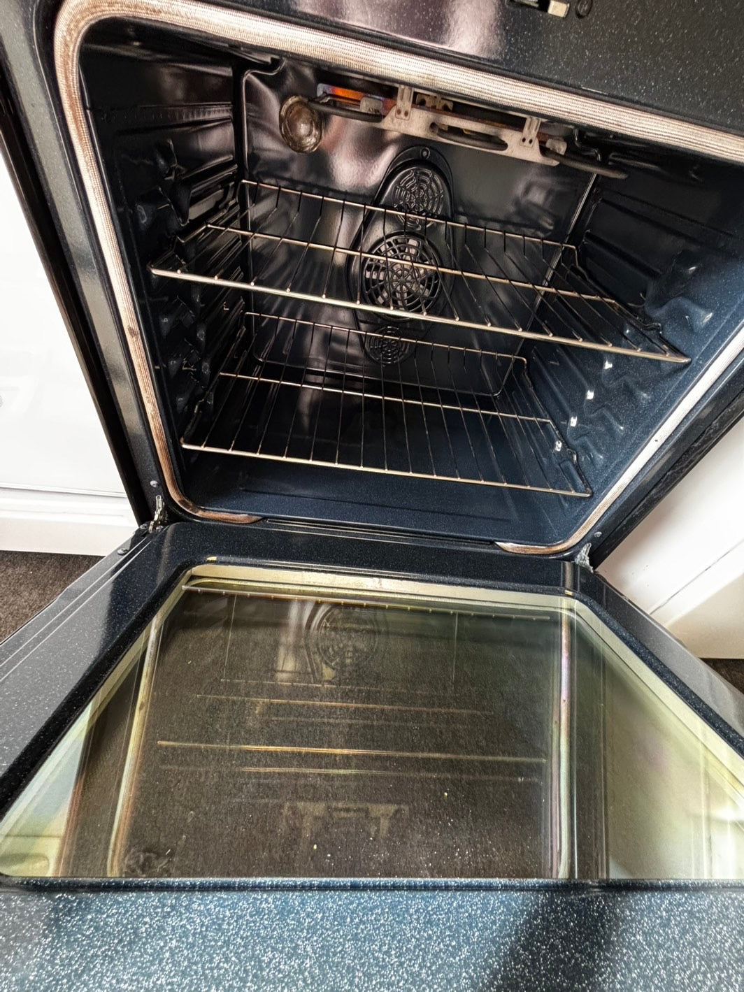 Samsung glass top electric range 220v 5 burner warm zone convection bake roast broil steam clean black color Refurbished 30" #ER537AL
