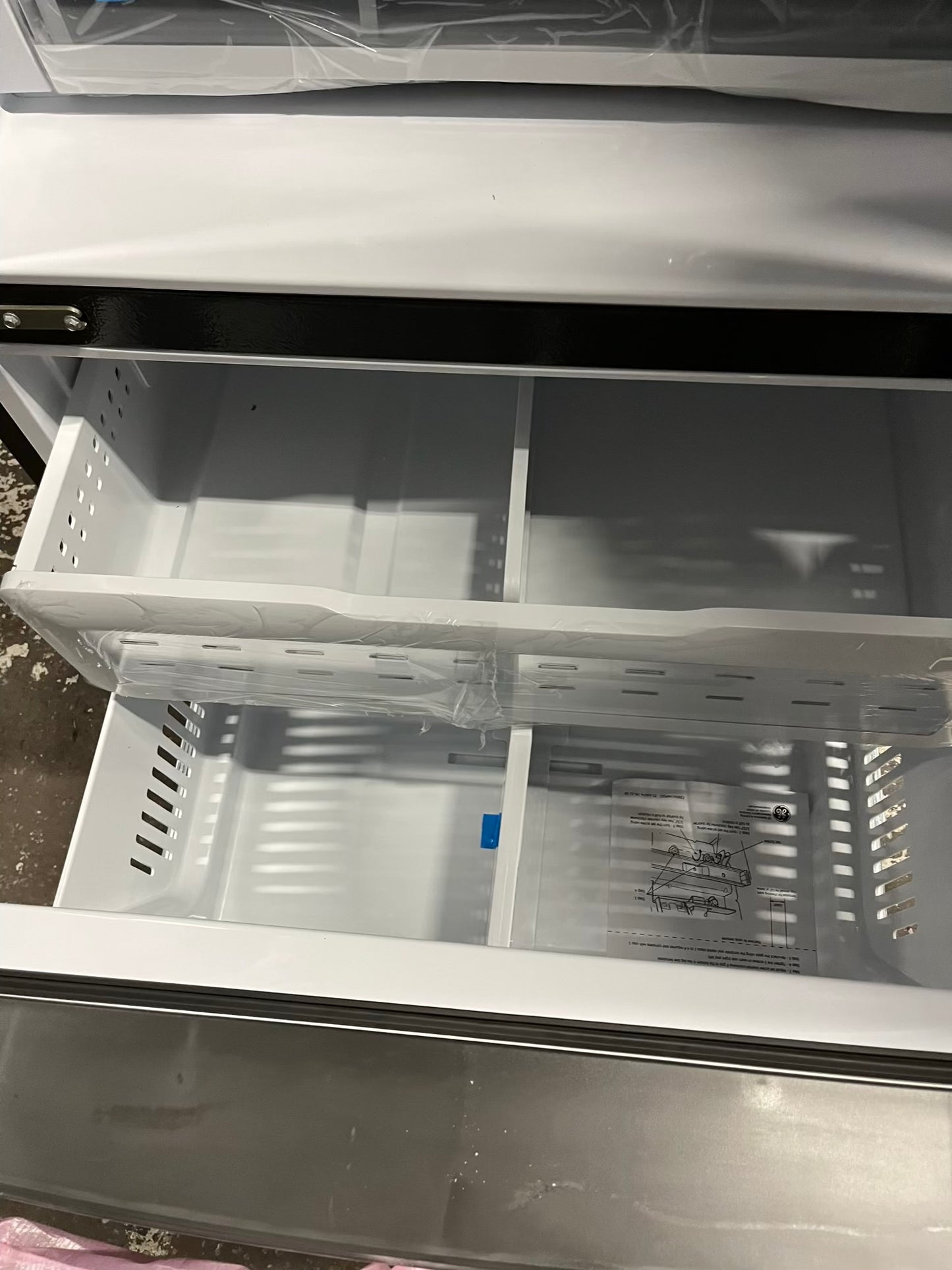 Open Box 📦 GE French Door Refrigerator stainless steel w/ice water dispenser - Item number #RF633A 36” in