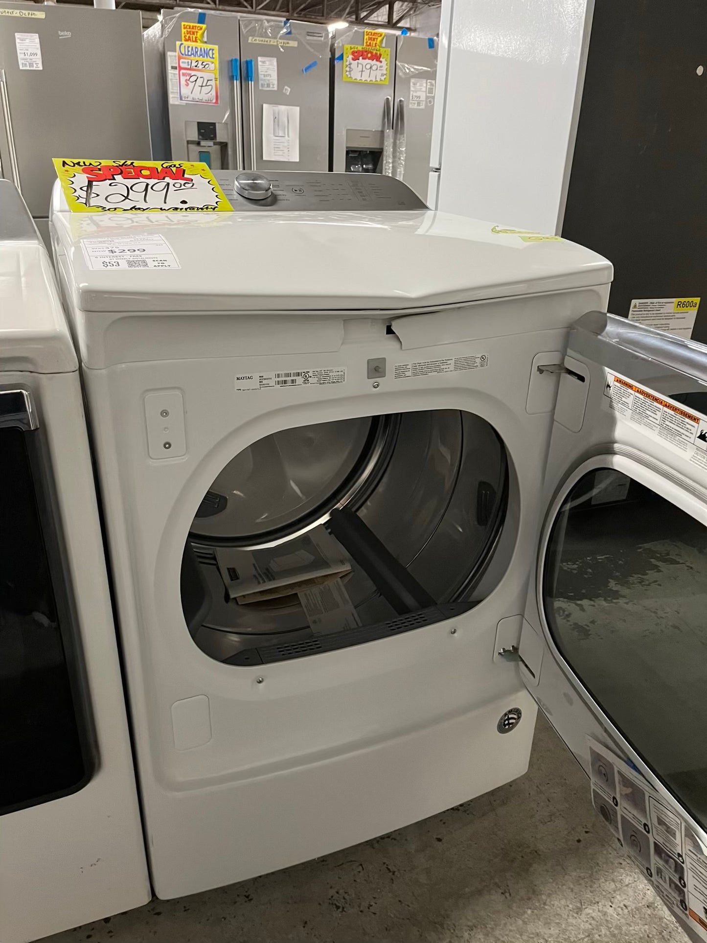 - Open Box 📦 scratch & dent - Maytag GAS dryer jumbo size large capacity in white #ED404FB