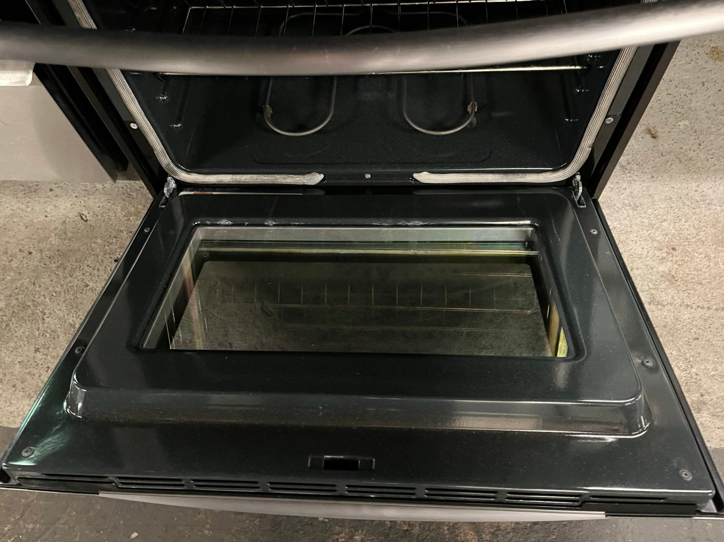 - Whirlpool glass top electric range 220v 5 burner warm zone bake broil steam clean Refurbished double oven stainless steel 30" #ER327HB