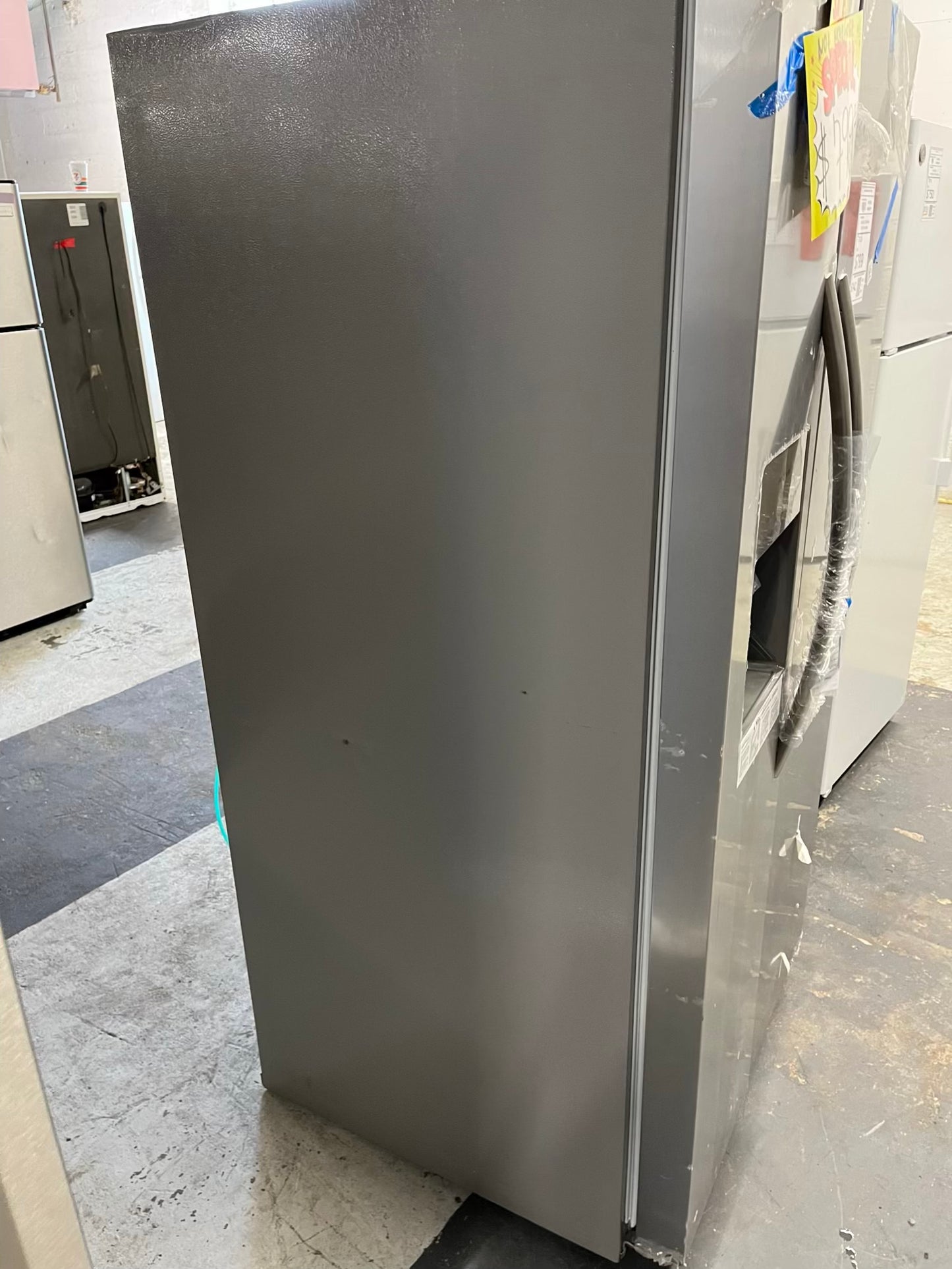 Open Box 📦 Frigidaire Side x Side Refrigerator stainless steel w/ice water dispenser  - Item number #RF729GB  33” in