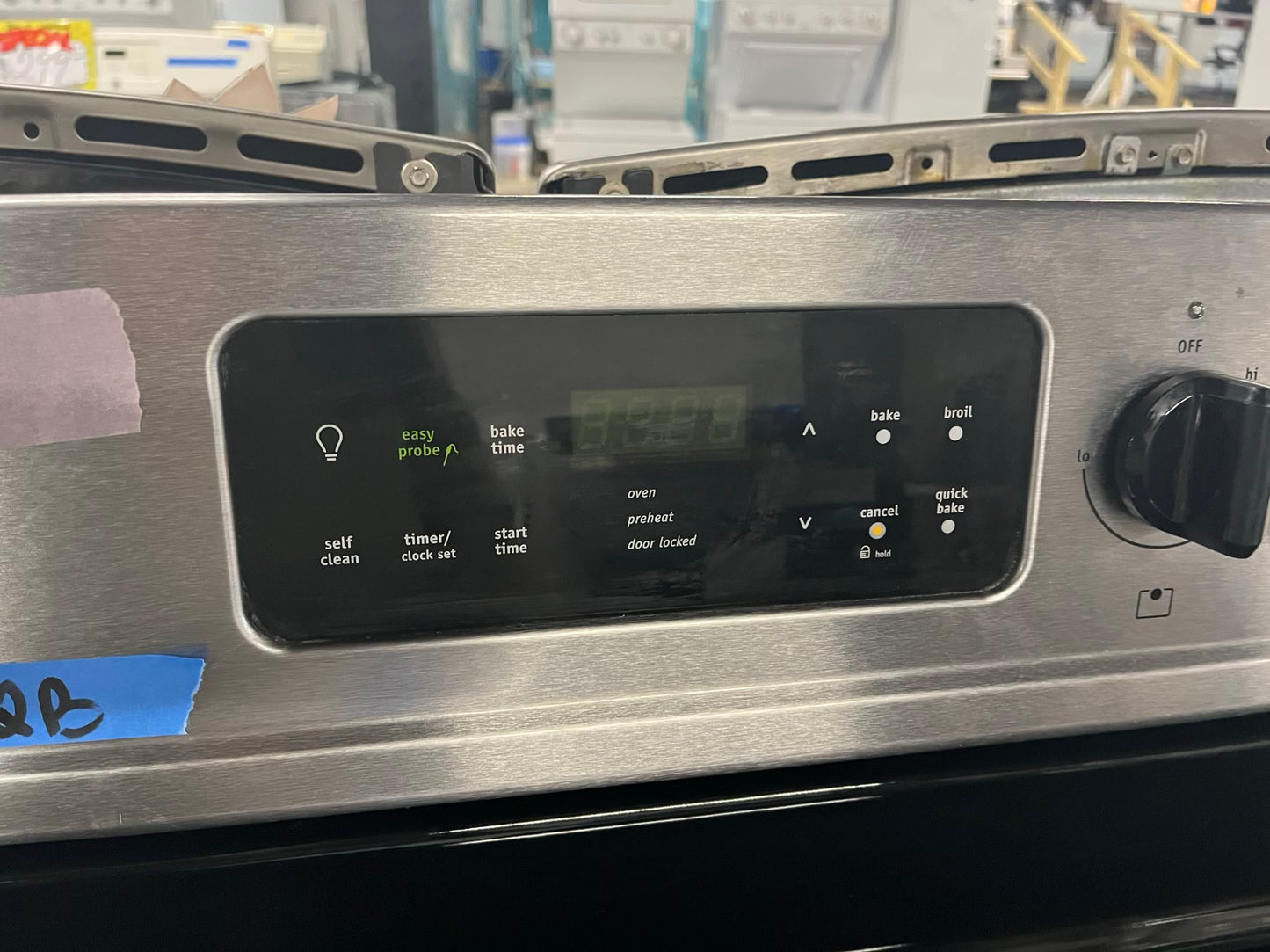 - Frigidaire electric range stainless steel 5 burner warm zone bake broil self clean 30” item number #ER934QB