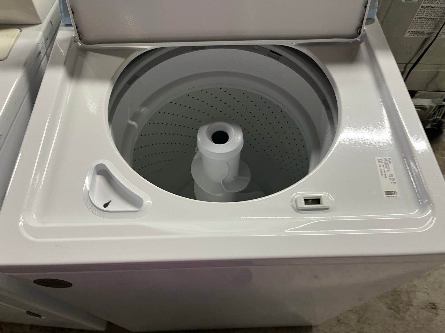 - Open Box | scratch & dent whirlpool top load washing machine w/ agitator large capacity 27" 4.0 cutt #W668CB
