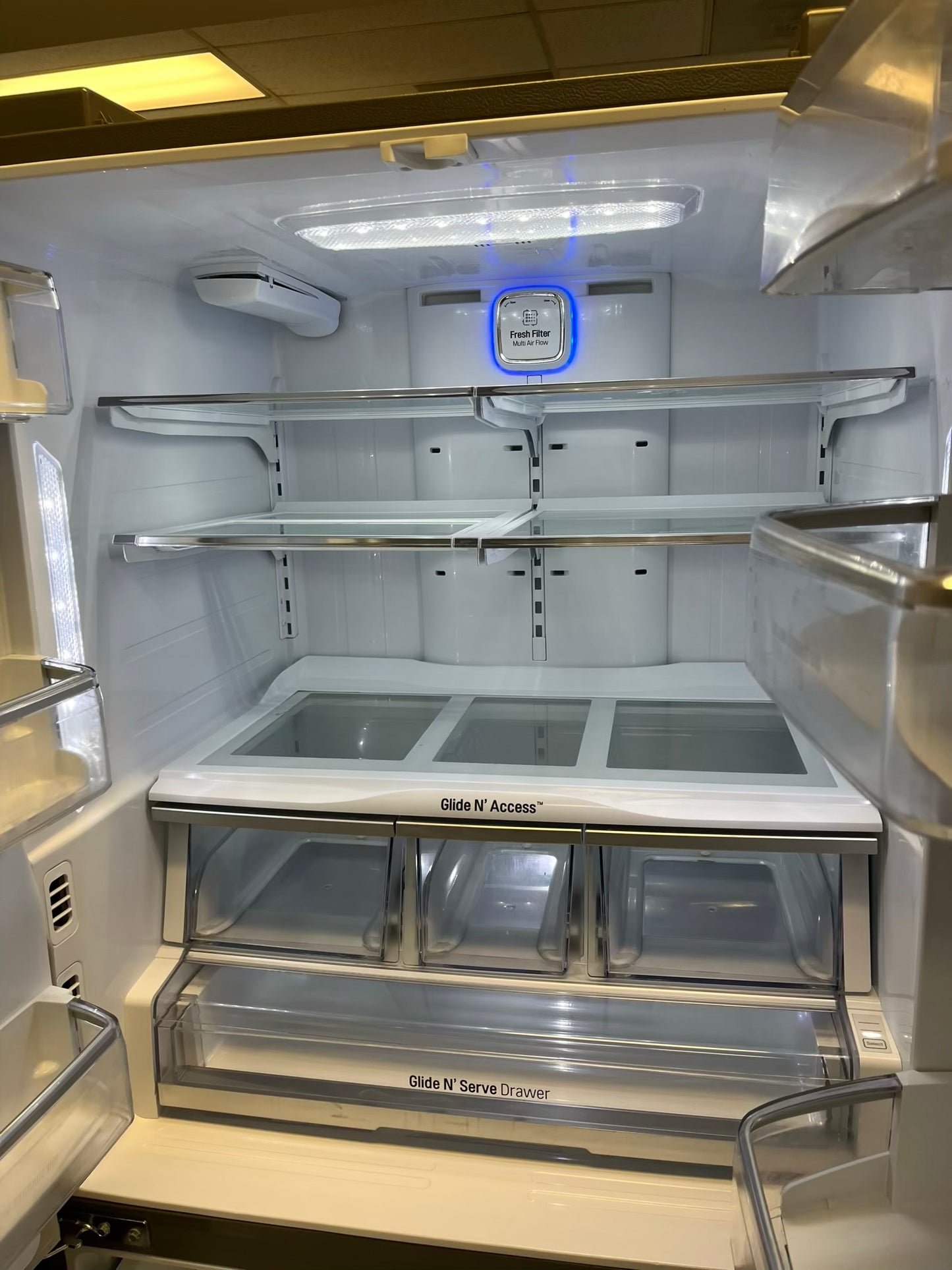 Used | Refurbished Le french door refrigerator stainless steel w/Ice water dispenser 36" # RF506ZL