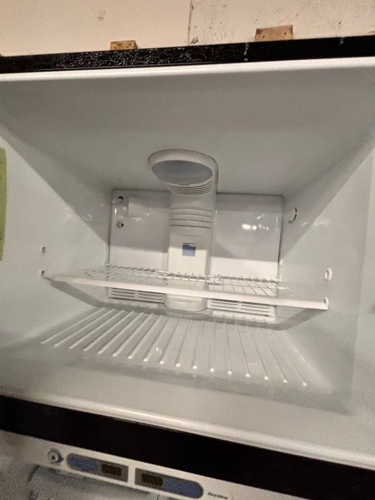 >GE 33” Top freezer fridge ,stainless steel. used-refurbished #RG41T2B