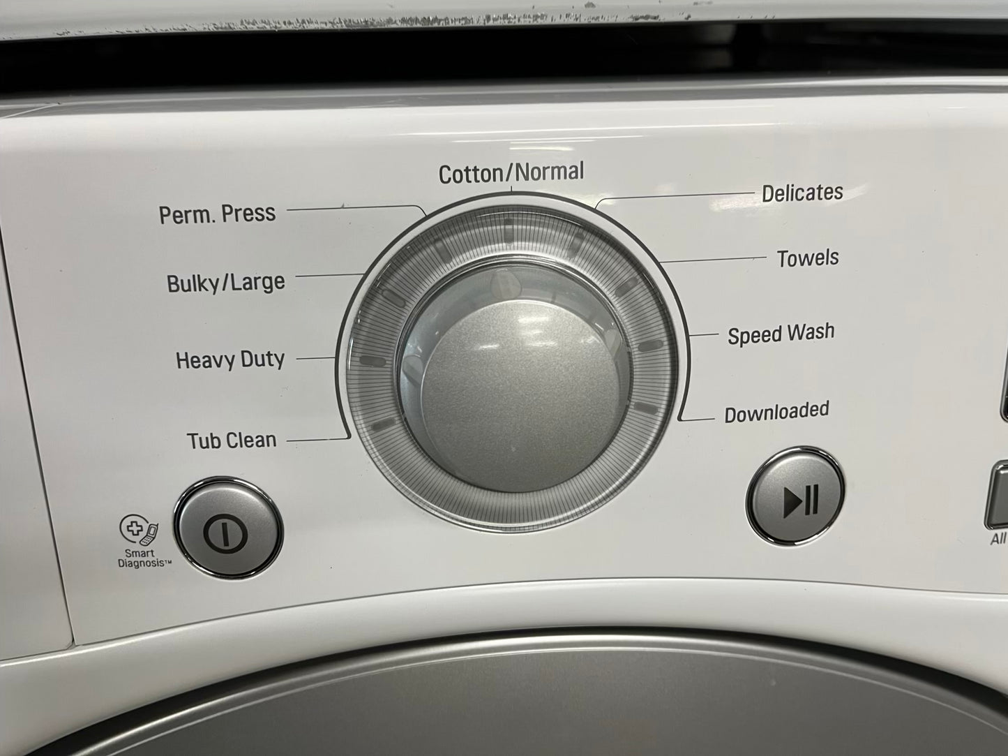 LG washer & dryer set electric 220v front load stackable in white 30" in Refurbished #WD926ZB