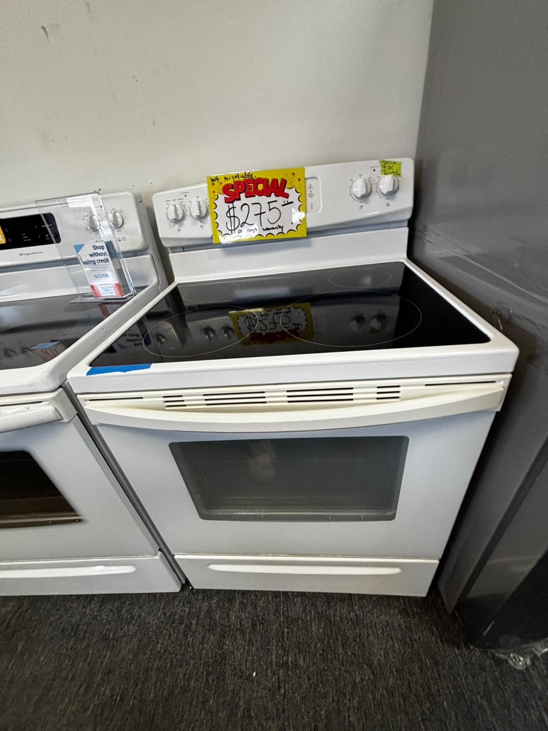 Kenmore Glass top electric 220v range 4-burner bake/broil  self clean white  30" Refurbished #ESKW13JL