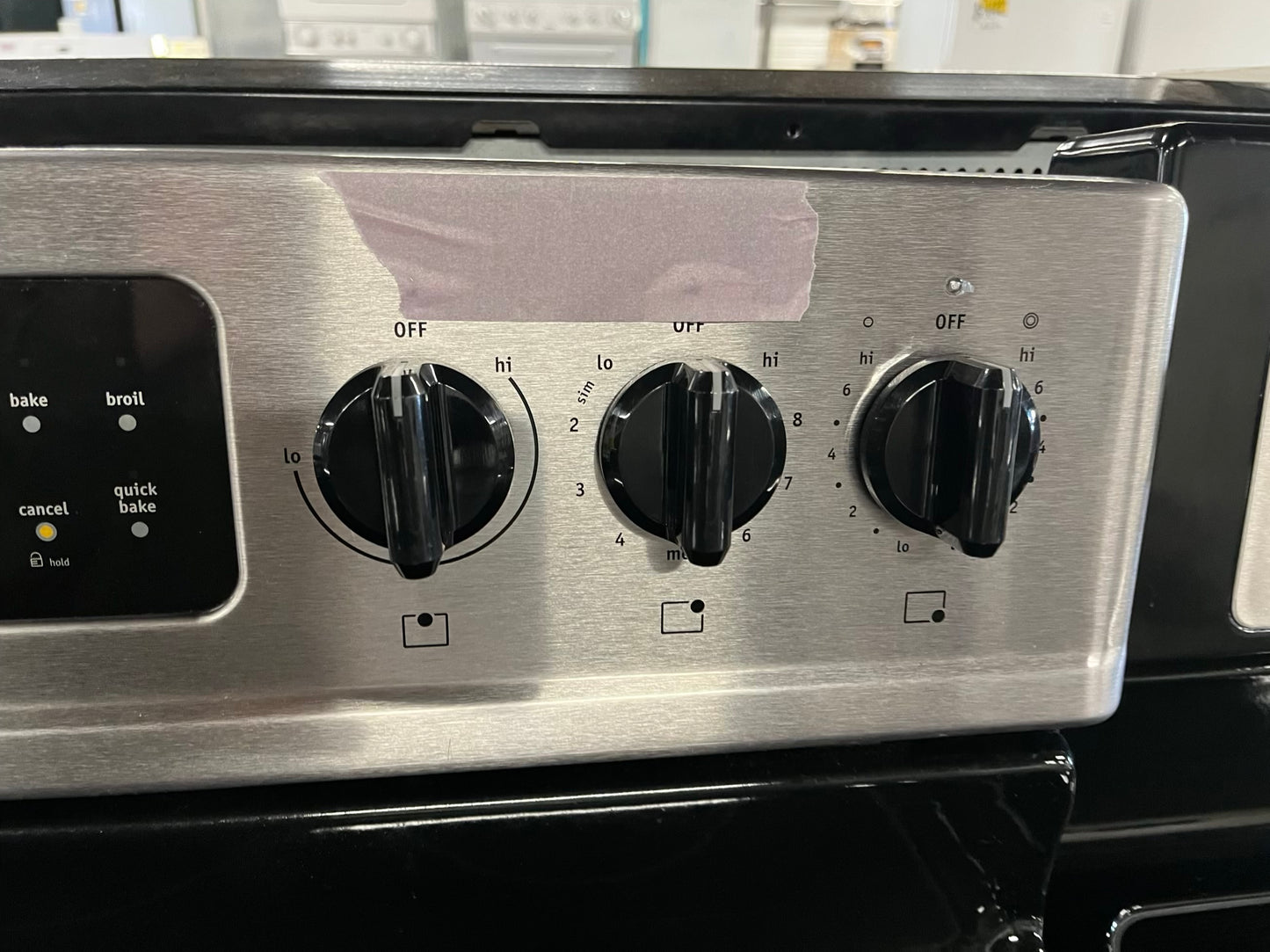 - Frigidaire Gallery electric range stainless steel 5 burner warm zone bake broil self clean 30” item number #ER391PB
