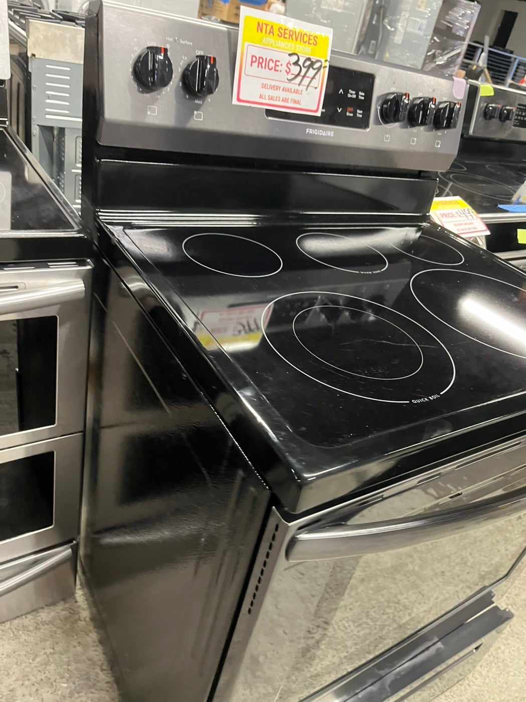 =🥳Frigidaire glass top electric 220v glass top range 5 burner Refurbished bake Broil self clean black stainless steel 30" #ERFG45B