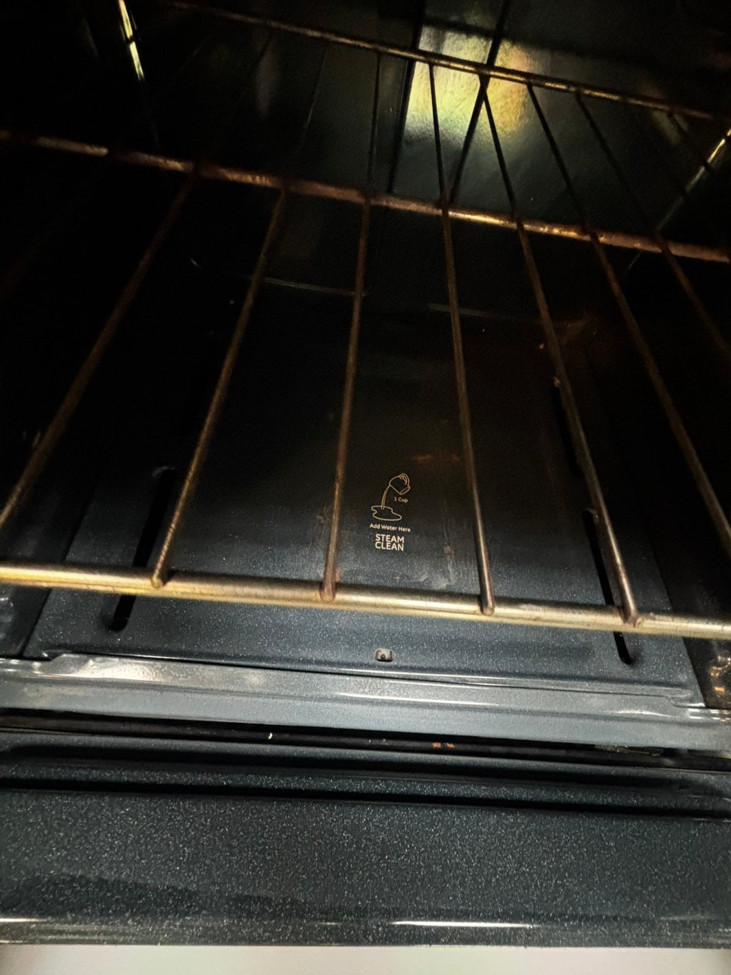 GE Gas range 5 burner bake Temp Recall broil hi/lo in white used-Refurbished 30" #GHRR00L