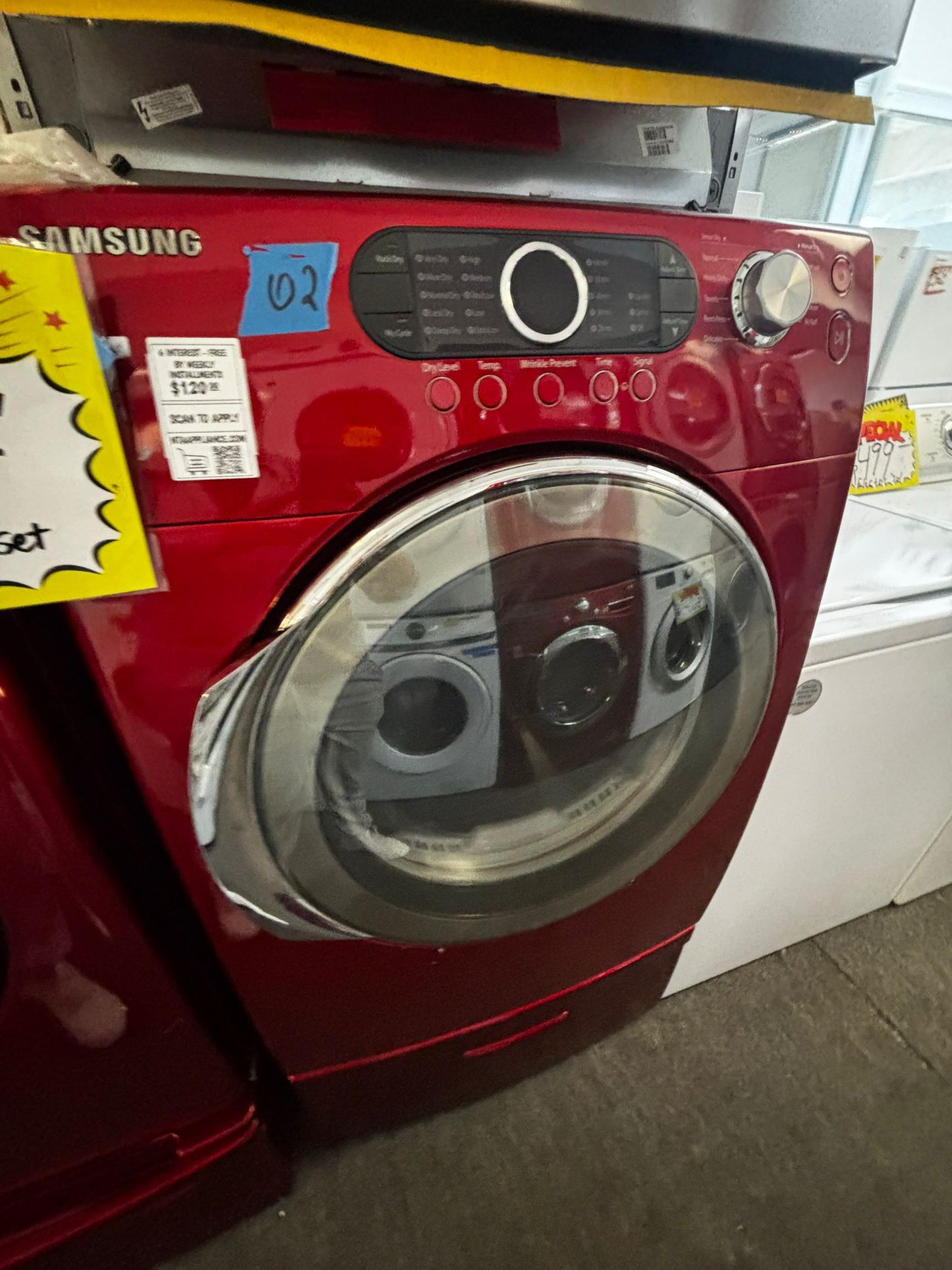 Samsung front load electric dryer  220v w pedestal Red #SAD72L