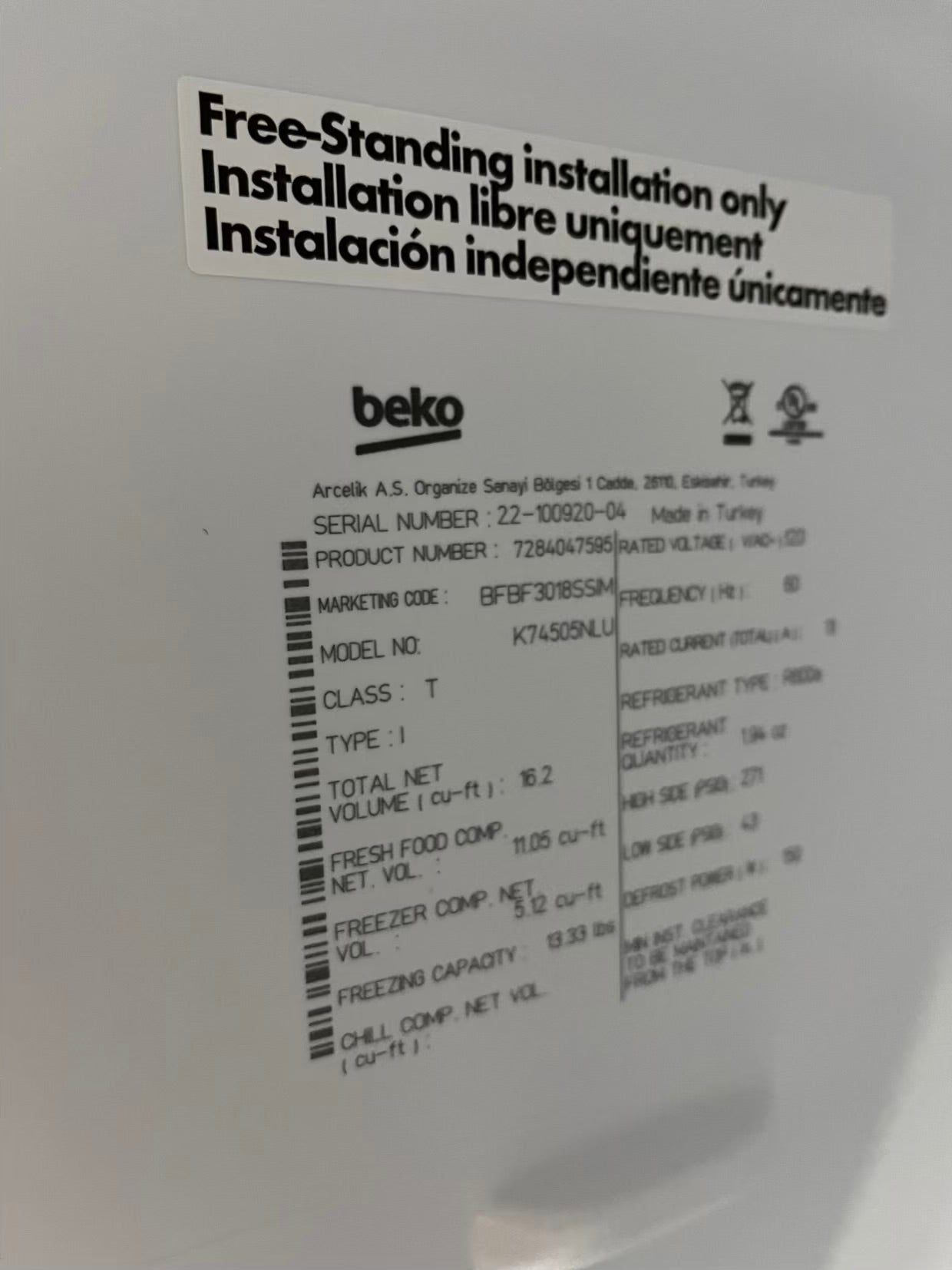Open Box Beko bottom freezer refrigerator stainless steel w/ ice maker 29" #RF495TB