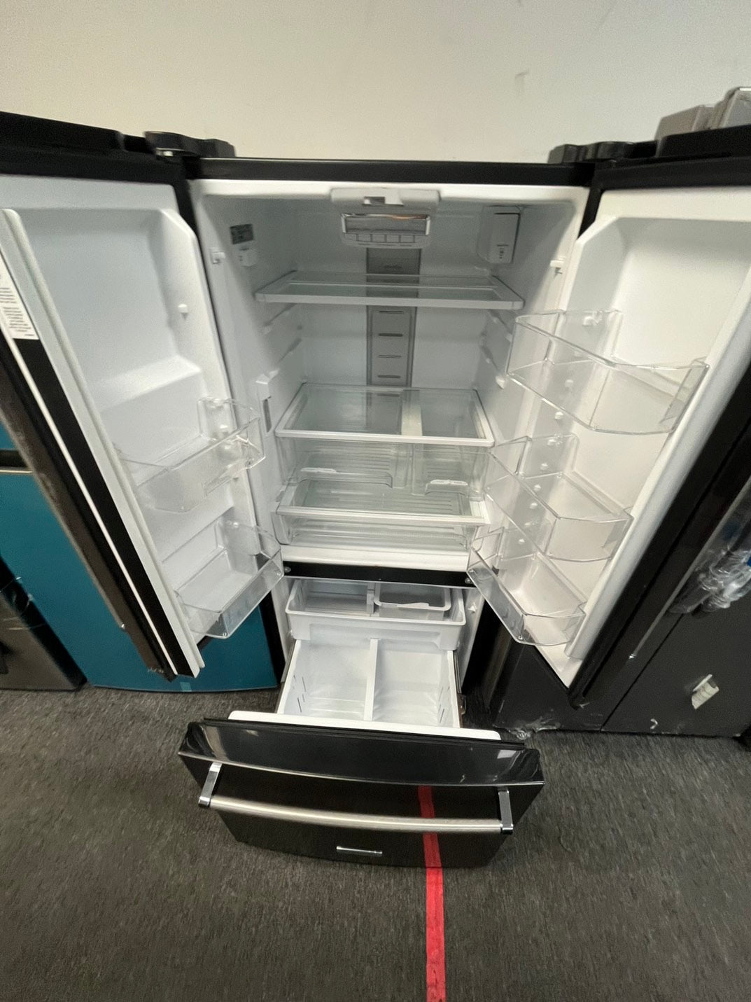 KitchenIAd 30” wide French door Refrigerator blackstainless steel W/ice maker inside Used Refurbished #RF550L
