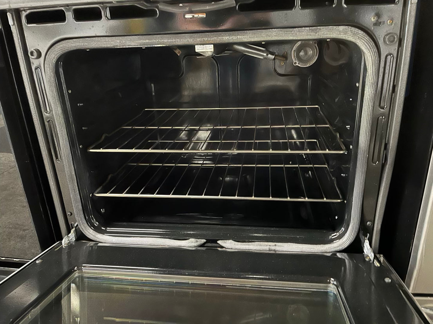 - GE gas range slide in stainless steel 4 burner bake broil hi/lo self clean 30" #ER671WB