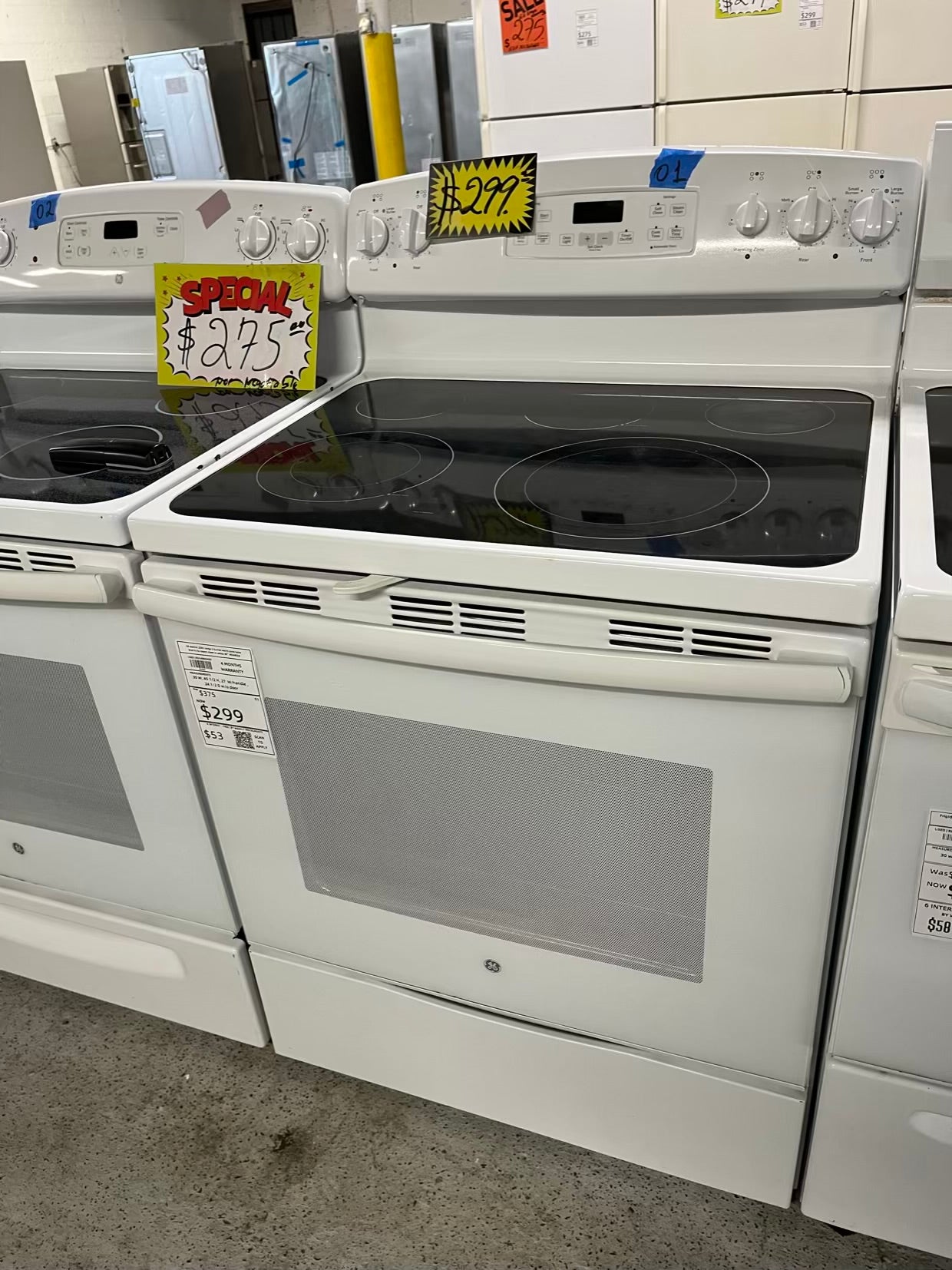 GE electric 220v range 5 burner warm zone bake broil hi/lo steam clean in white 30" #ER483JB