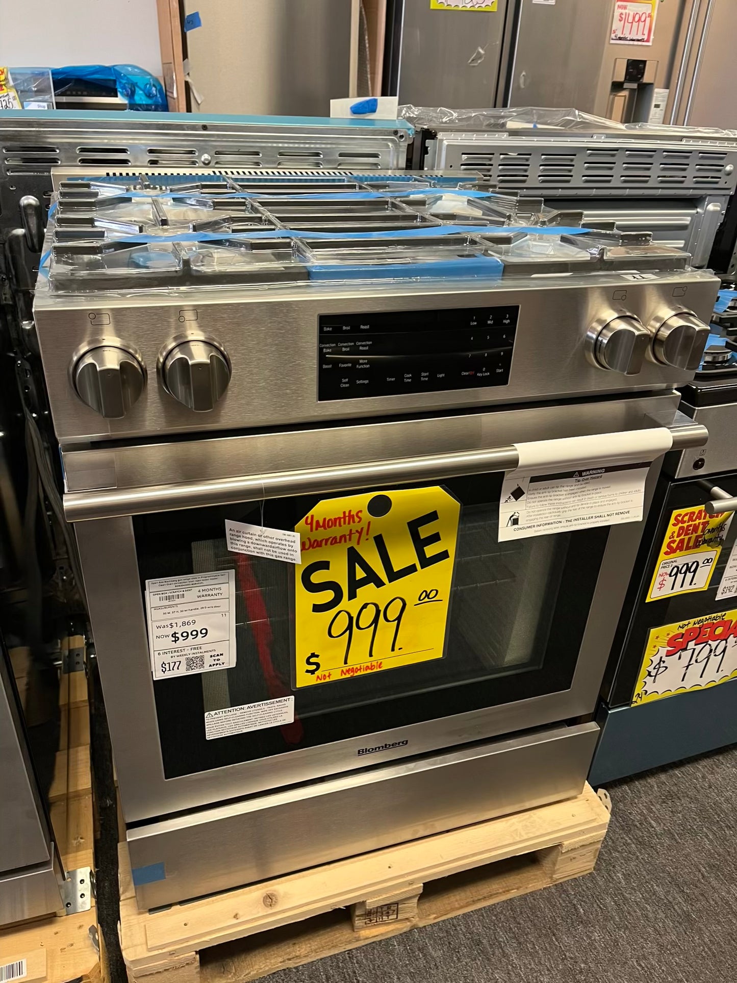 Open Box 📦 Blomberg gas range slide in Programmable Self-Clean Oven convection broil roast boost model: BGR30420SS #GR493FL