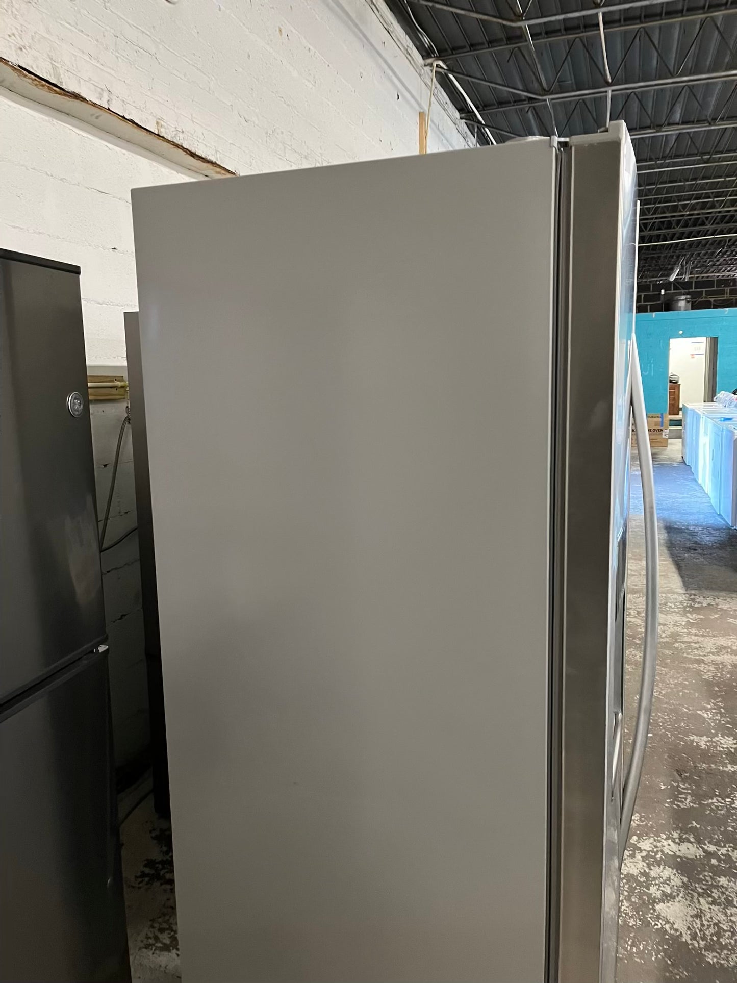 - Whirlpool Side x side Refrigerator stainless steel NO ice maker / NO water dispenser - item number #RF739AB 36” in Refurbished