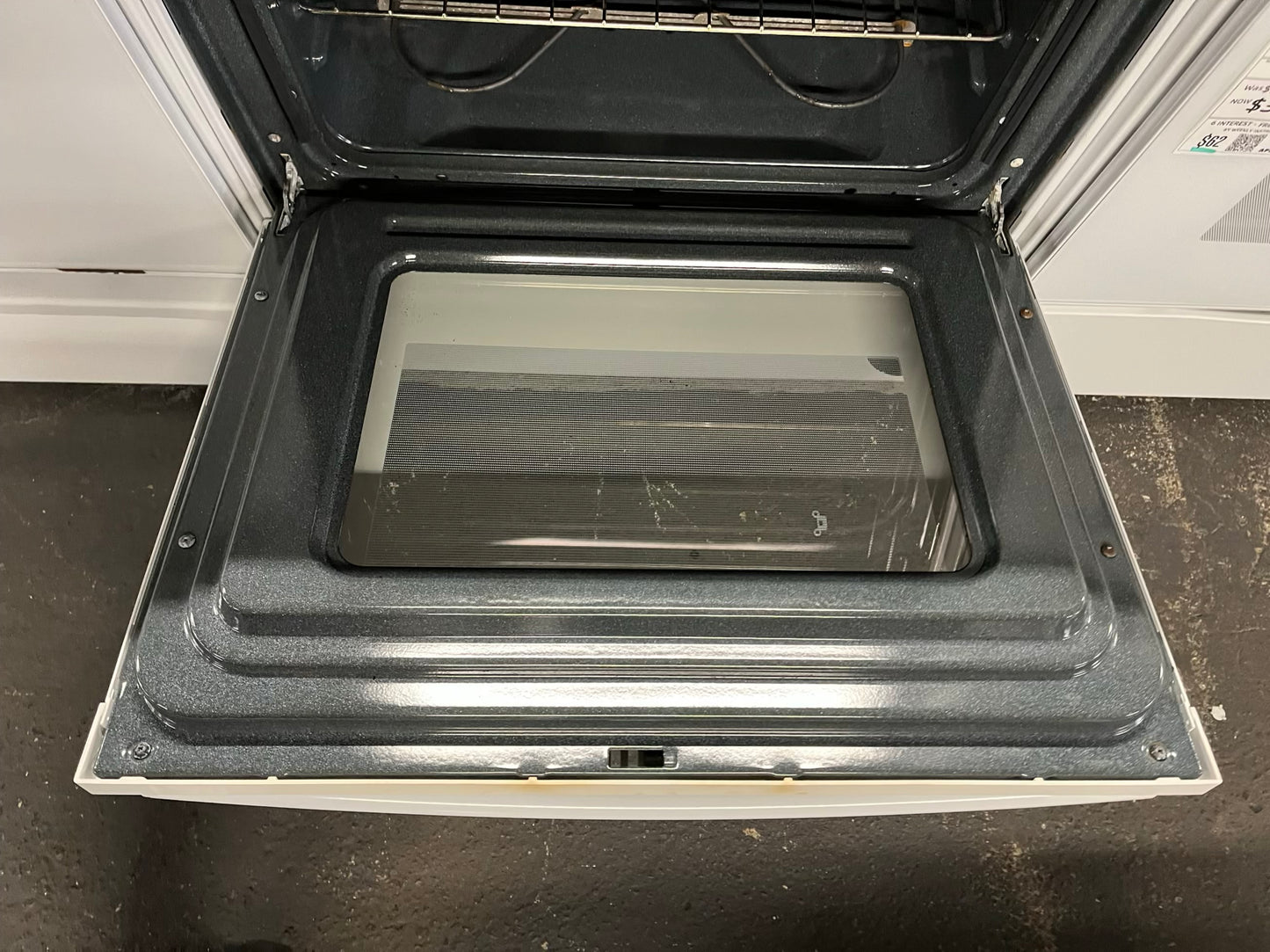 Whirlpool electric range 5 burner warming zone bake broil frozen bake in white 30” #RF903JB
