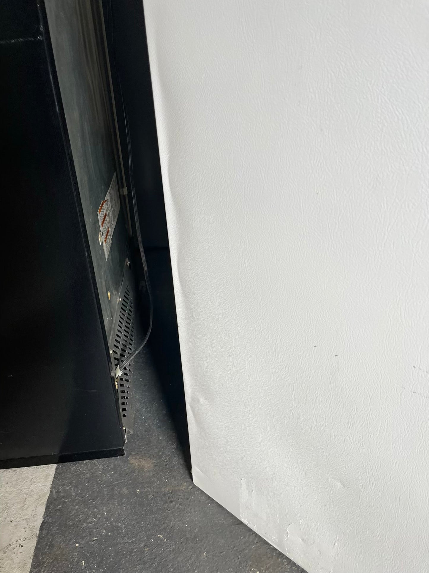 - Kenmore top freezer refrigerator in white used refurbished 30’ #RF334TAB