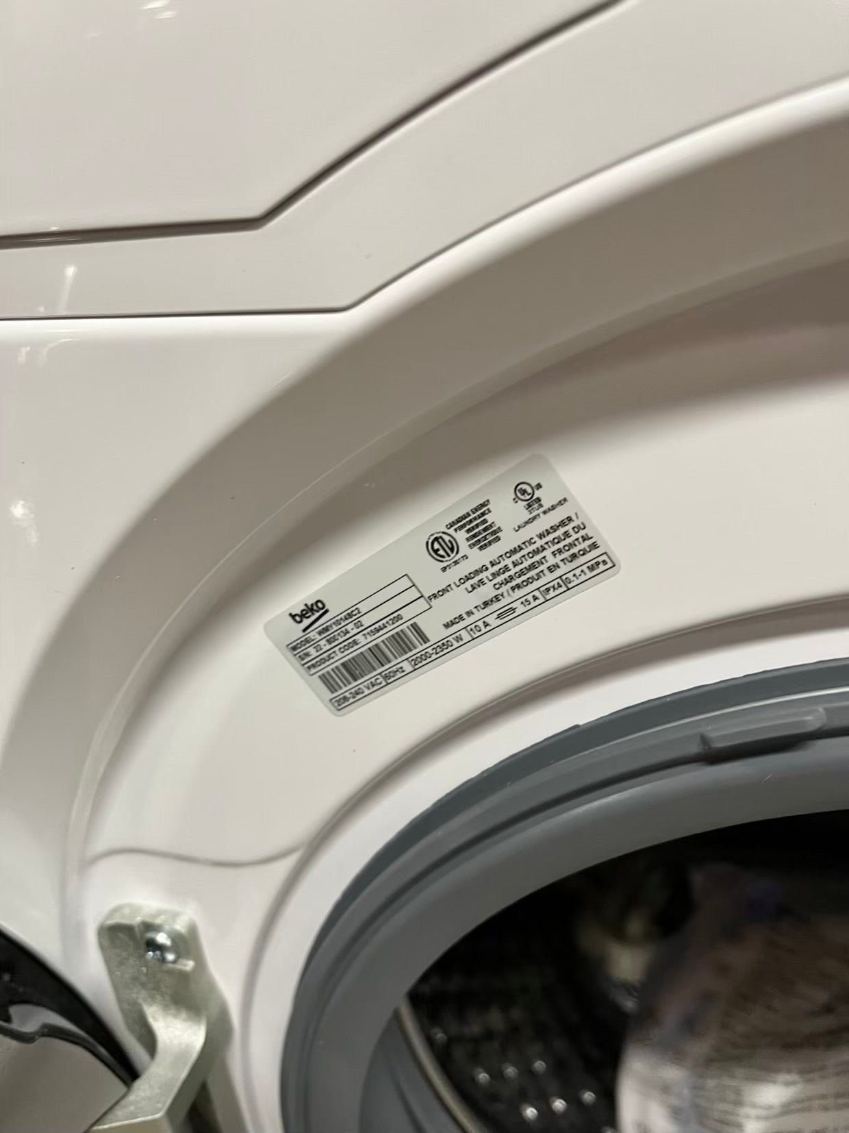 Open Box 📦 Scratch & Dent Beko 24" Front-Load stackable 1.94 cu ft washer & Heat Pump Ventless Front Load Dryer 4.5 cu ft 220v electric #WD636MB