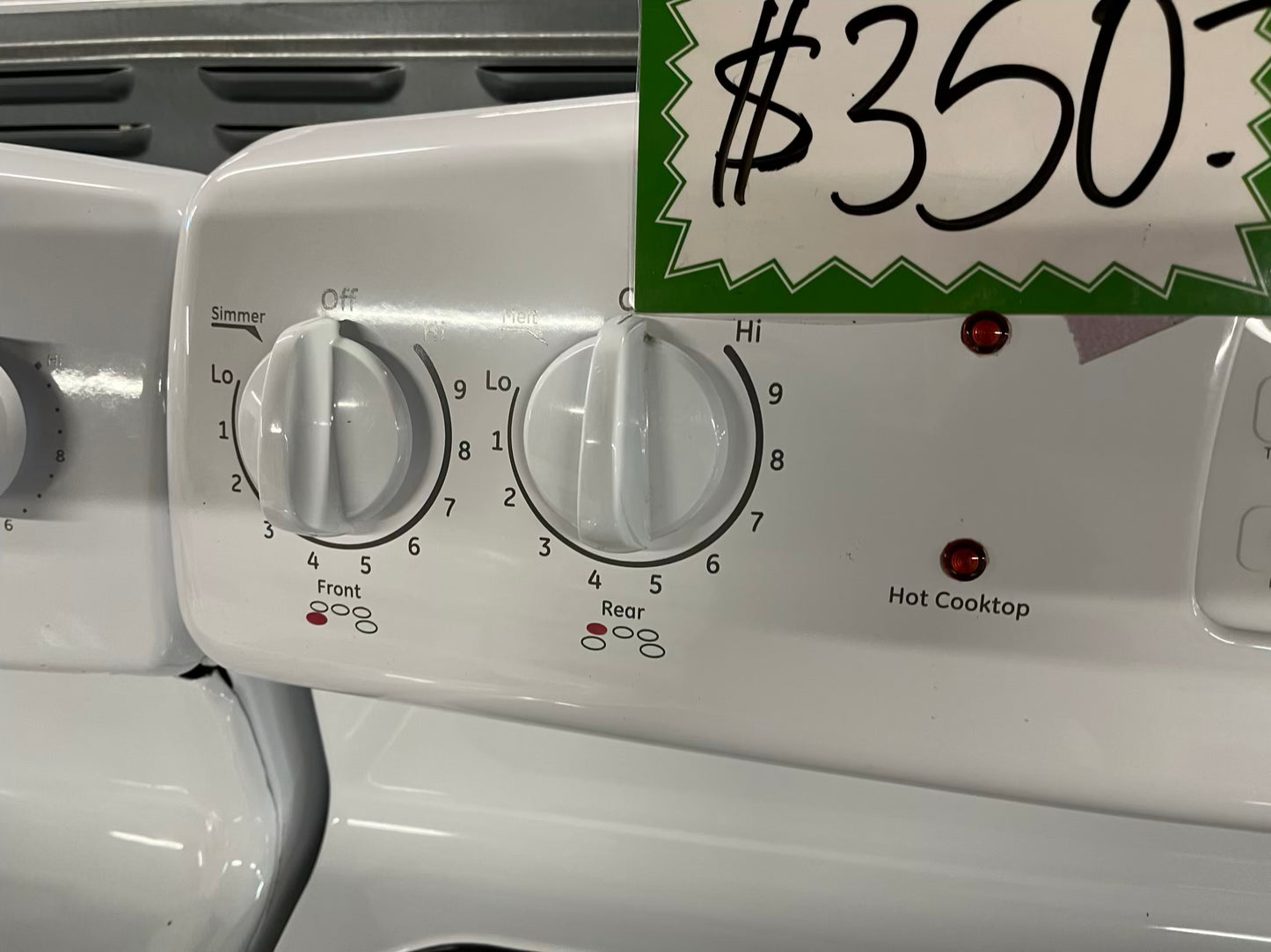 GE electric 220v range 5 burner warm zone bake broil hi/lo self clean in white Refurbished 30" #ER940NB