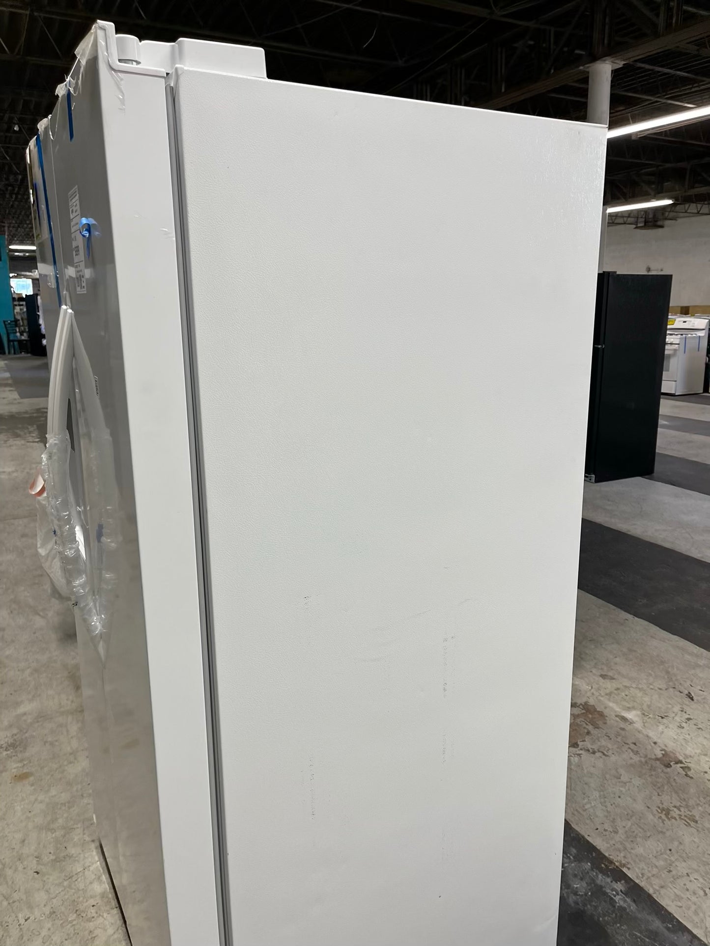 Open Box 📦 | scratch & dent Frigidaire refrigerator w/ice water dispenser in white 36" #RF837YB