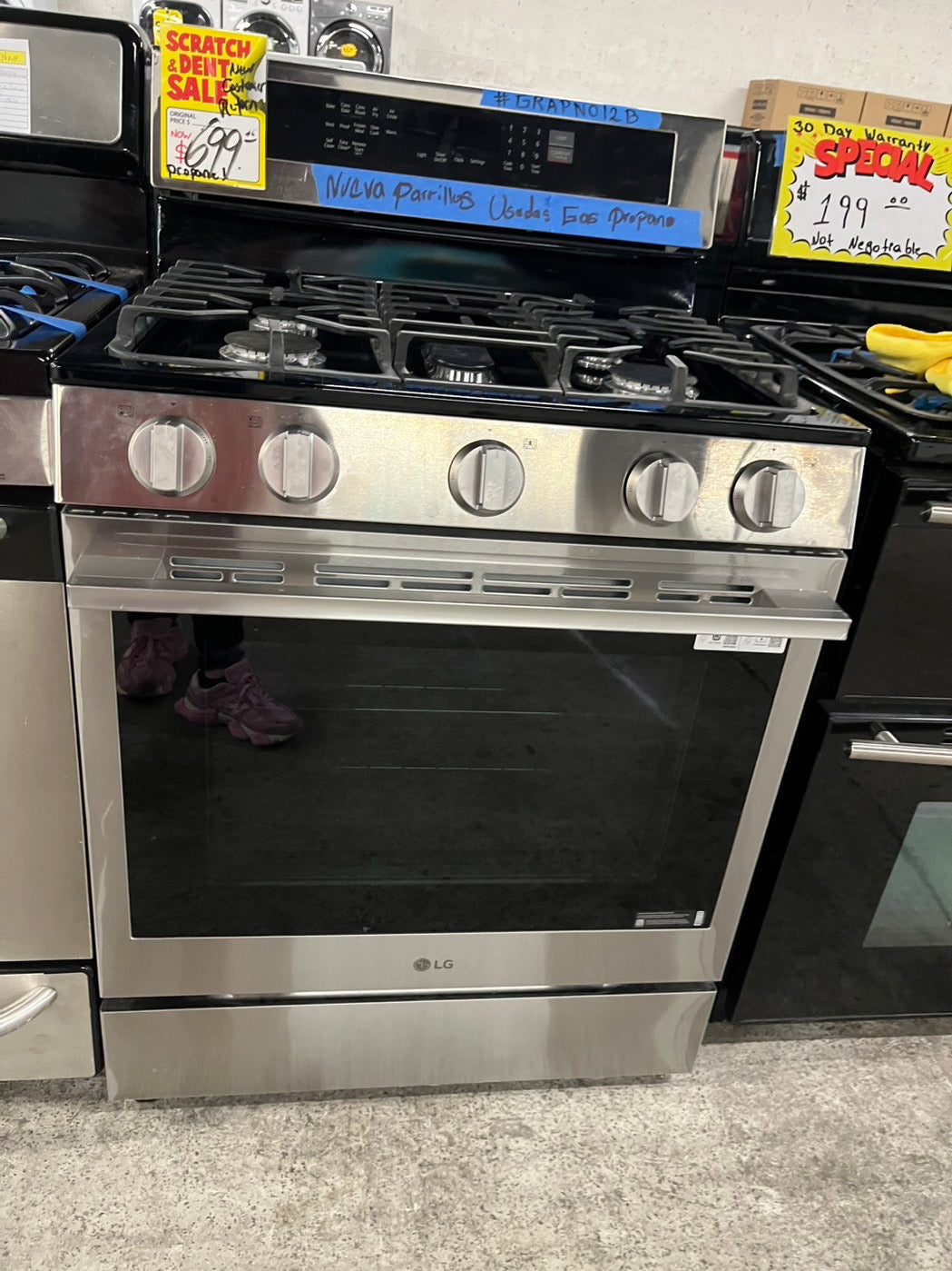= Scratch & Dent LG Gas propane Air fry Gas Range 5 burner in black Stainless Steel convectionu oven bake broil 30” #GRAPNO12B