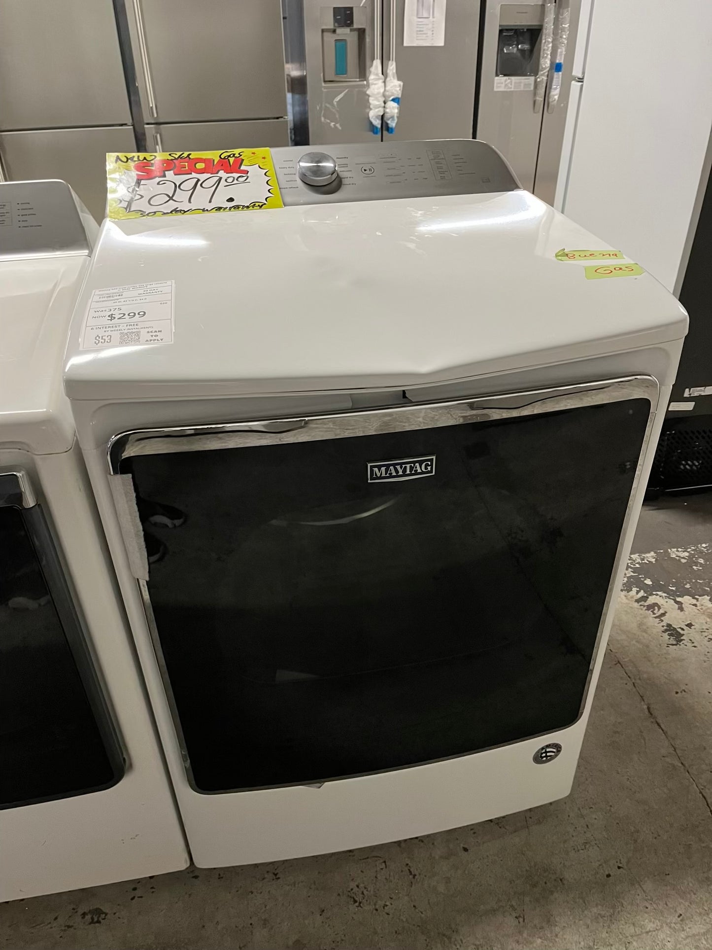 - Open Box 📦 scratch & dent - Maytag GAS dryer jumbo size large capacity in white #ED404FB