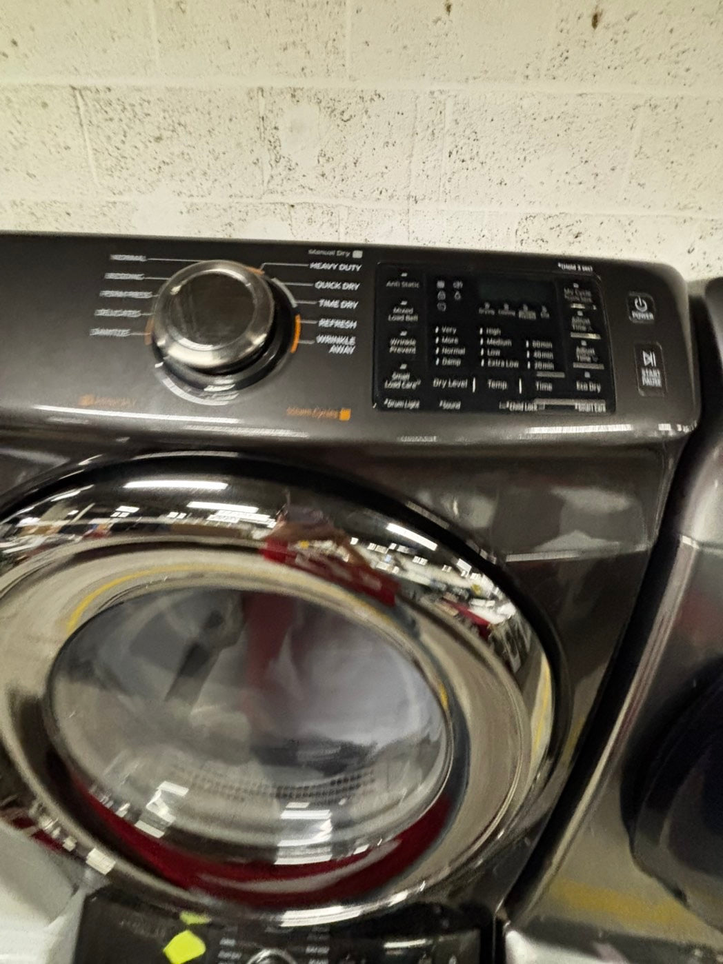 -Samsung steam washer 4.5 cu ft & steam dryer 7.5 cu ft set electric 220v front load stackable or side by side -sensor dry He in dark gray #WDG123JL
