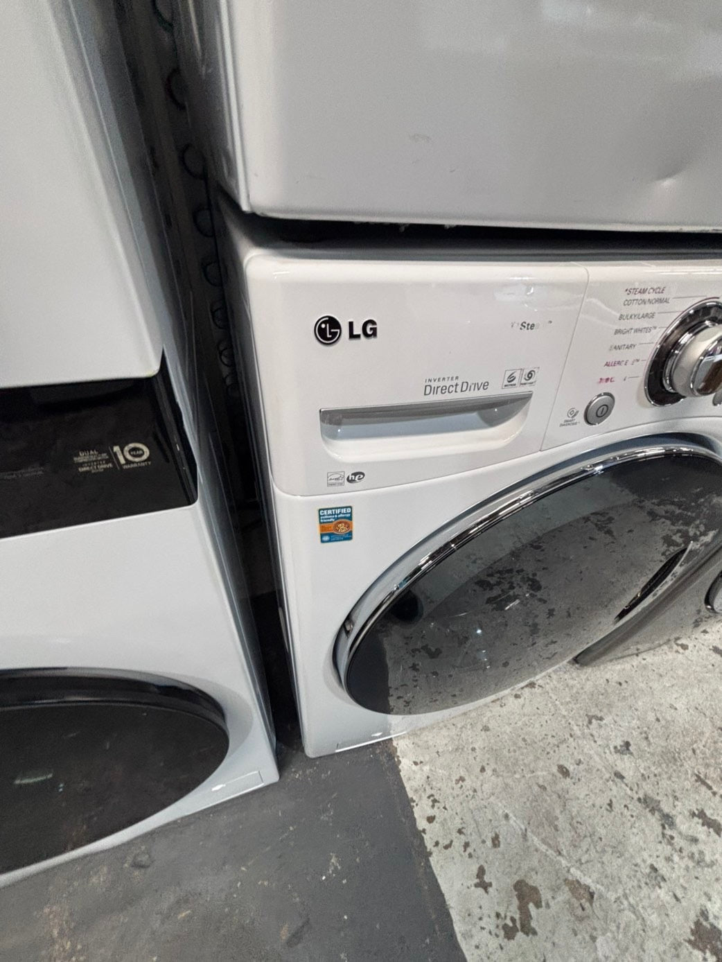 >*LG washer large capacity 4.5cu.ft front load stackable or side by side in white color #WWS2BW