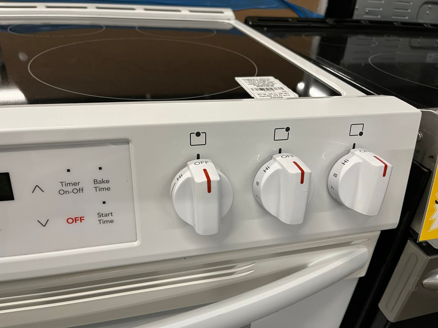 -Frigidaire slide in Glass top electric 220v range 5 burner warm zone bake broil self clean in white 30" Refurbished #ER749JB-TR