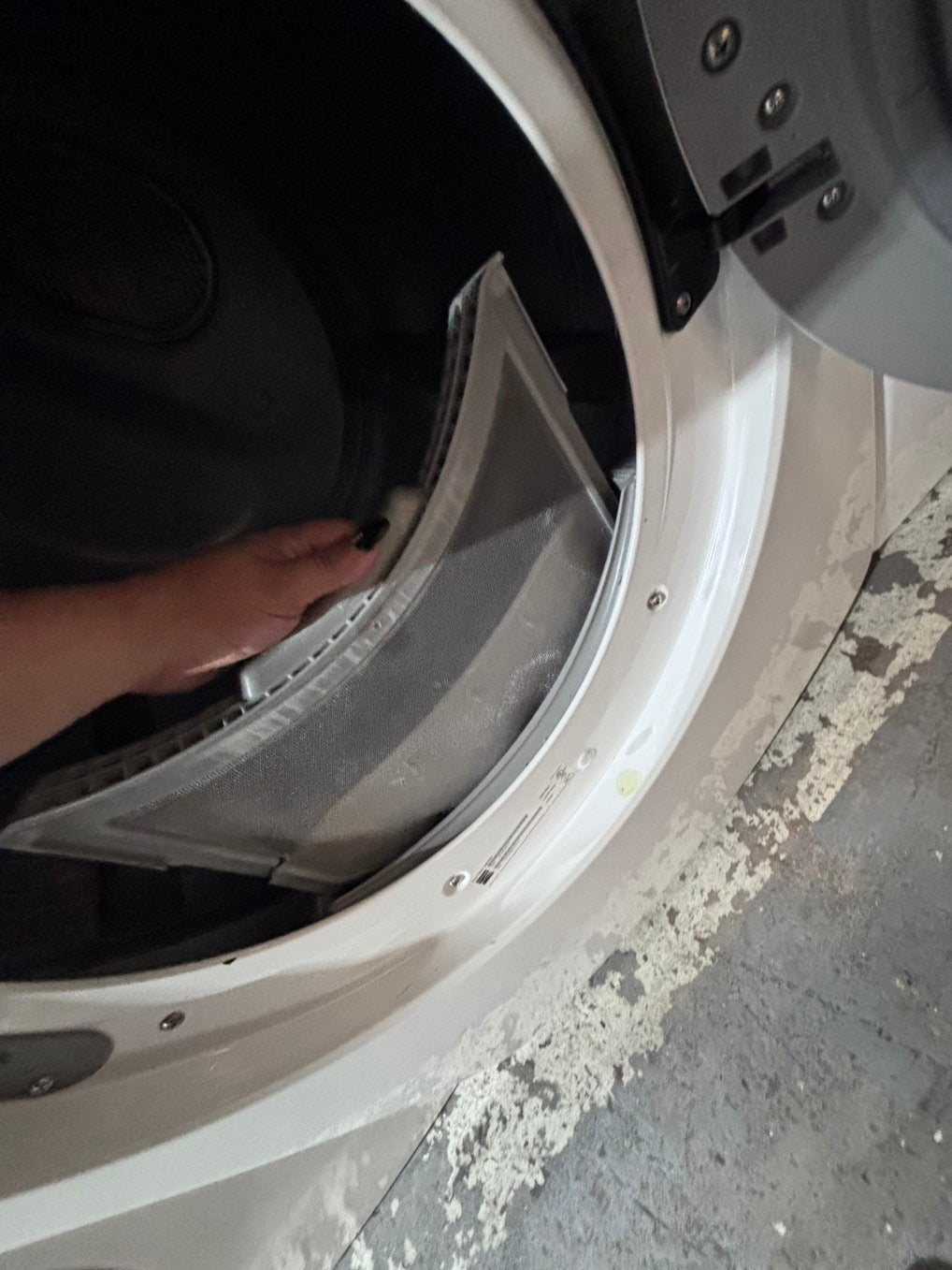 >*special 🔥kenmore sensor Dry front load stackable electric 220v dryer in off white color used-refurbished 27" #KDFF16B