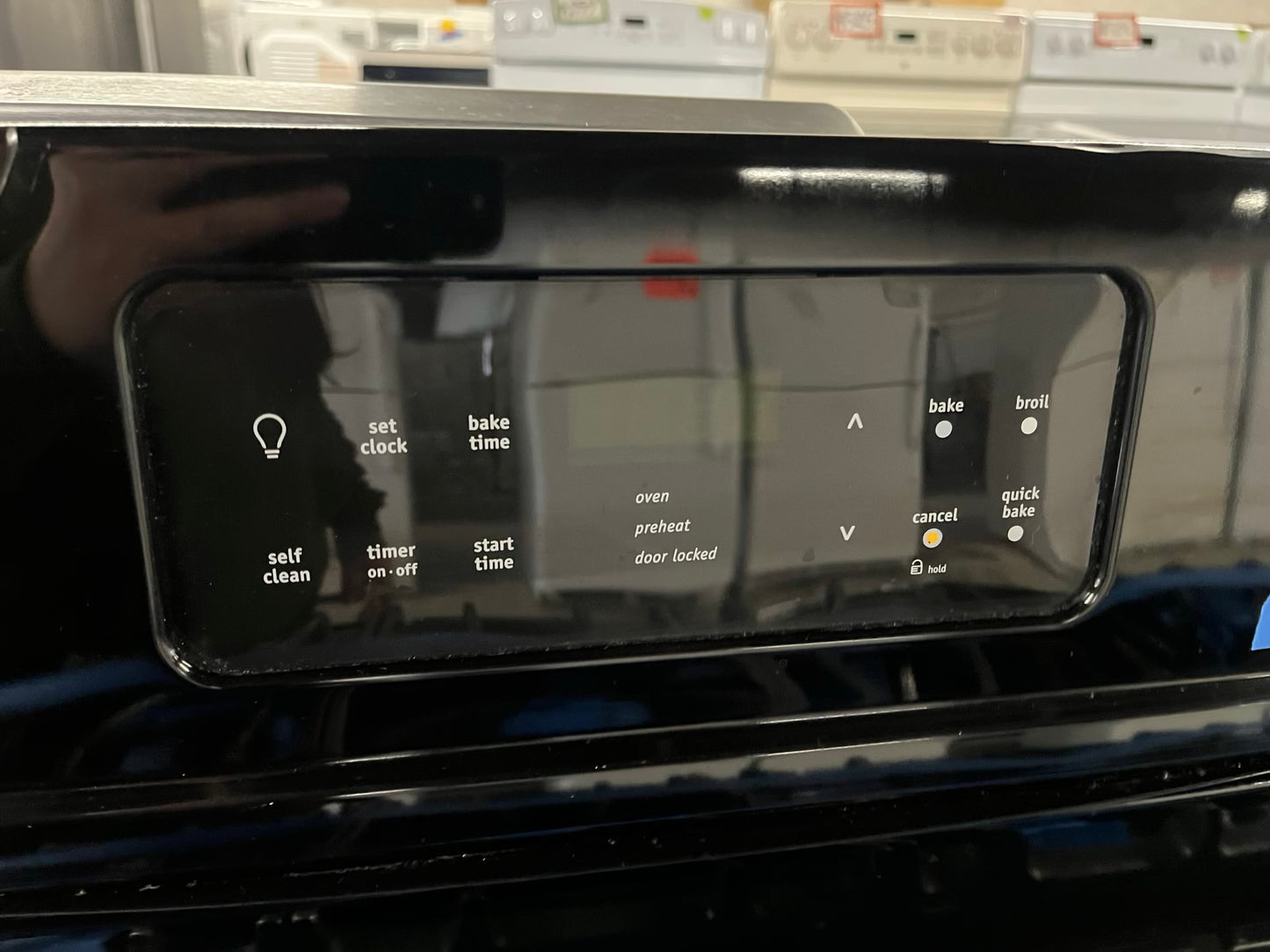 - Frigidaire GAS range black 5 burner bake broil self clean 30” item number #GR115AB