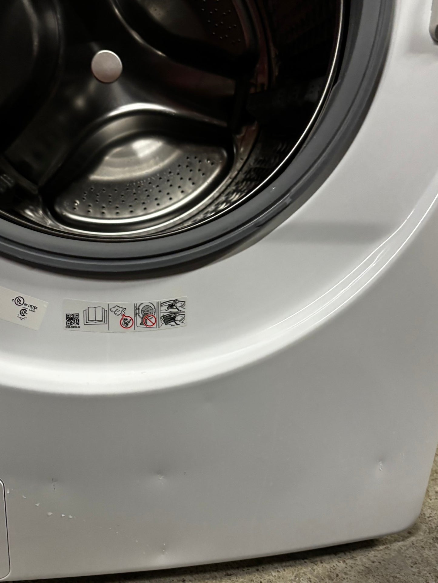 Samsung steam washer 4.5 cu ft & steam dryer 7.5 cu ft set electric 220v front load stackable or side by side sensor dry He in white #WD823JB